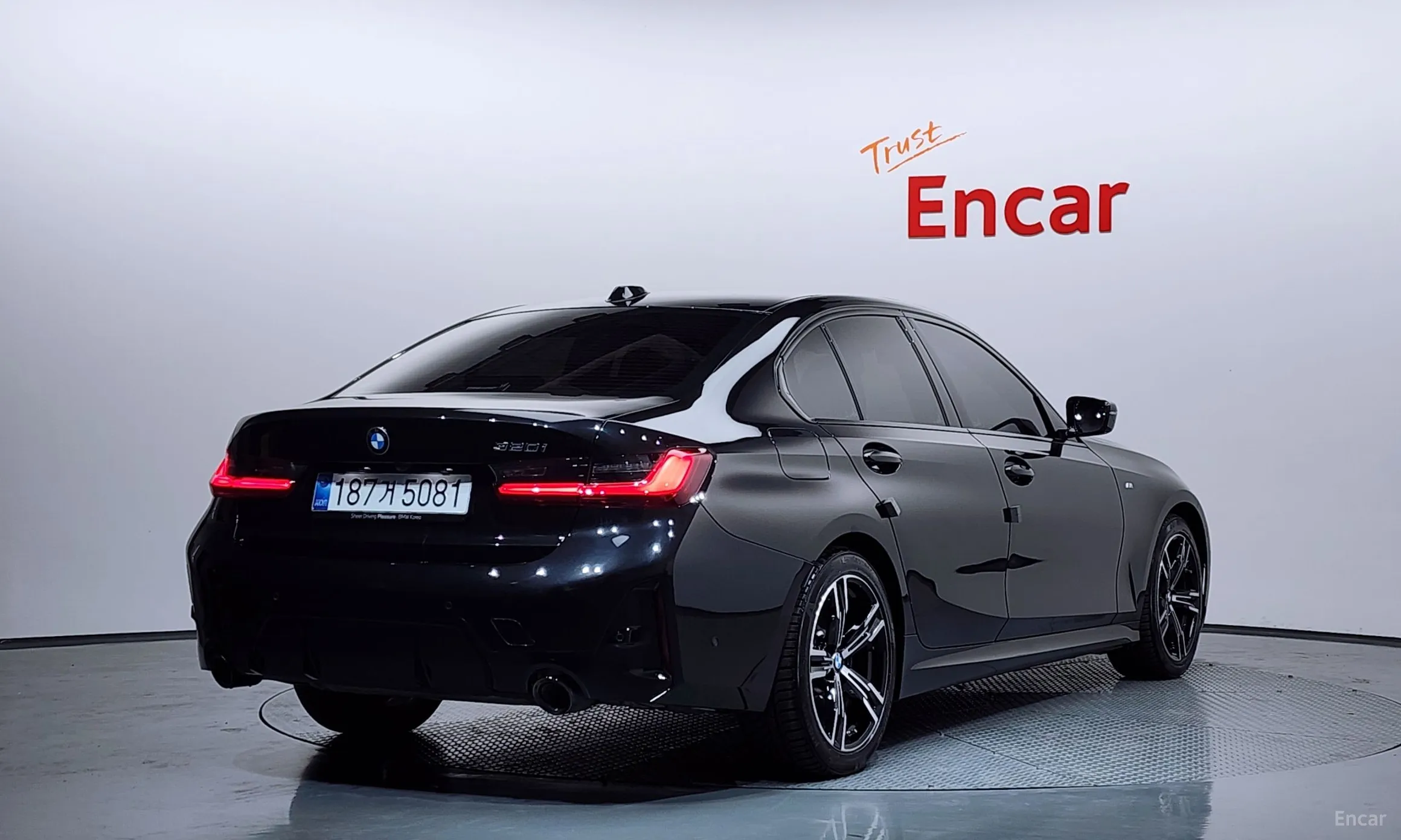 BMW 3 Series (G20) превью 2