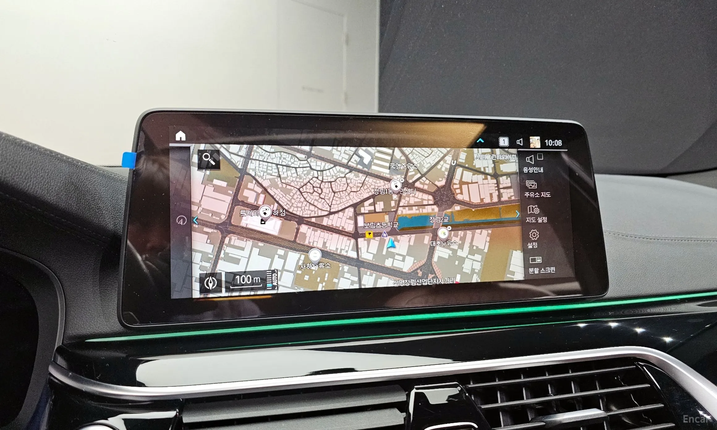 BMW 5 Series (G30) превью 14