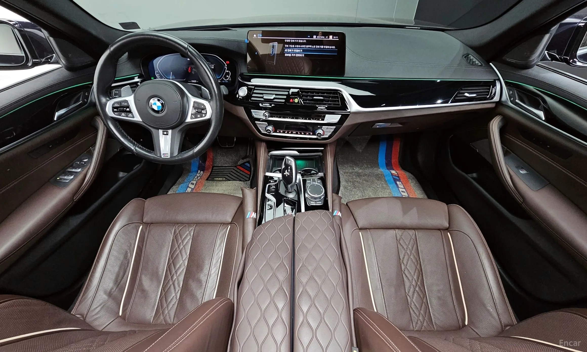 BMW 5 Series (G30) превью 7