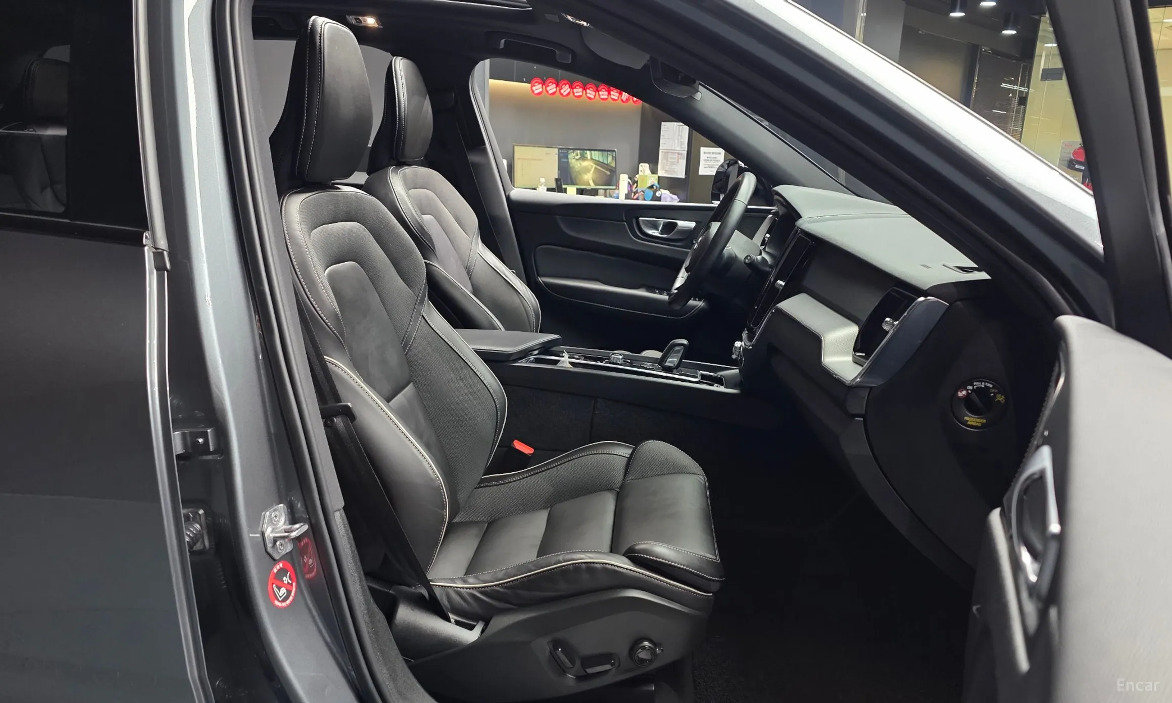 Volvo XC60 Gen 2 превью 11