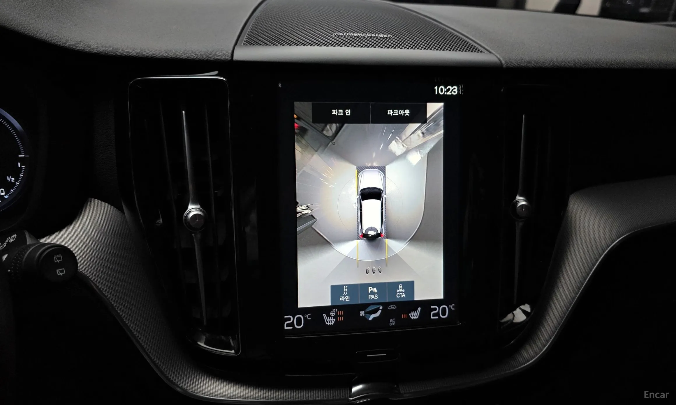 Volvo XC60 Gen 2 превью 16