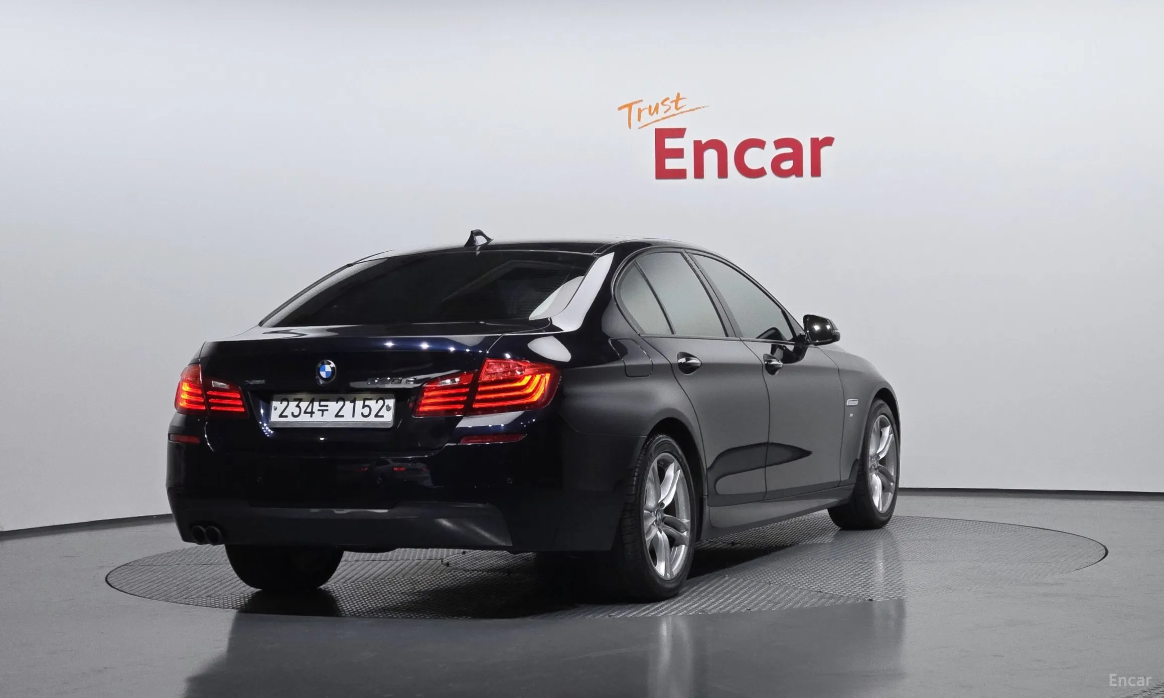 BMW 5 Series (F10) превью 2