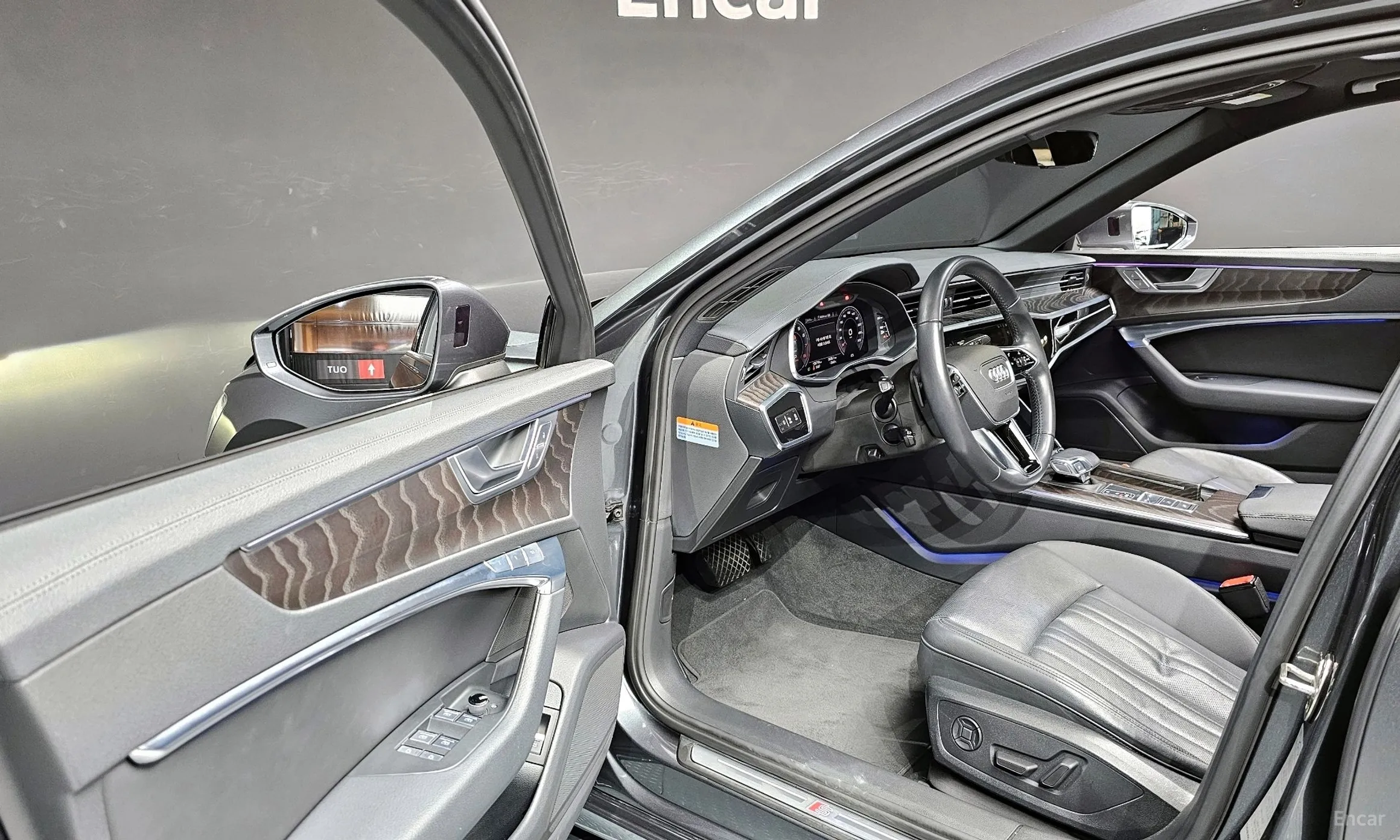 Audi A6 (C8) превью 11