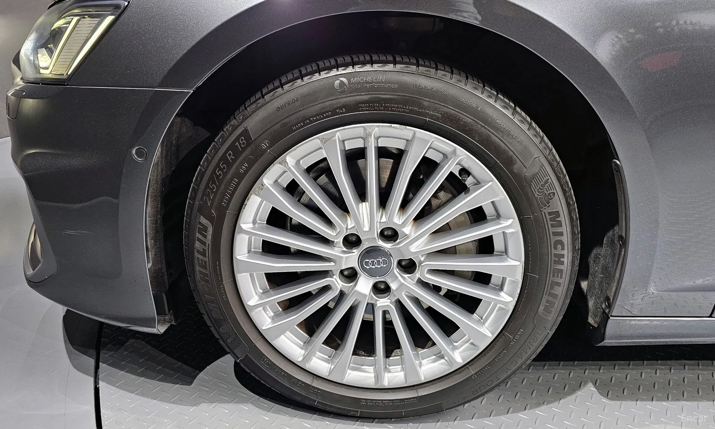 Audi A6 (C8) превью 5