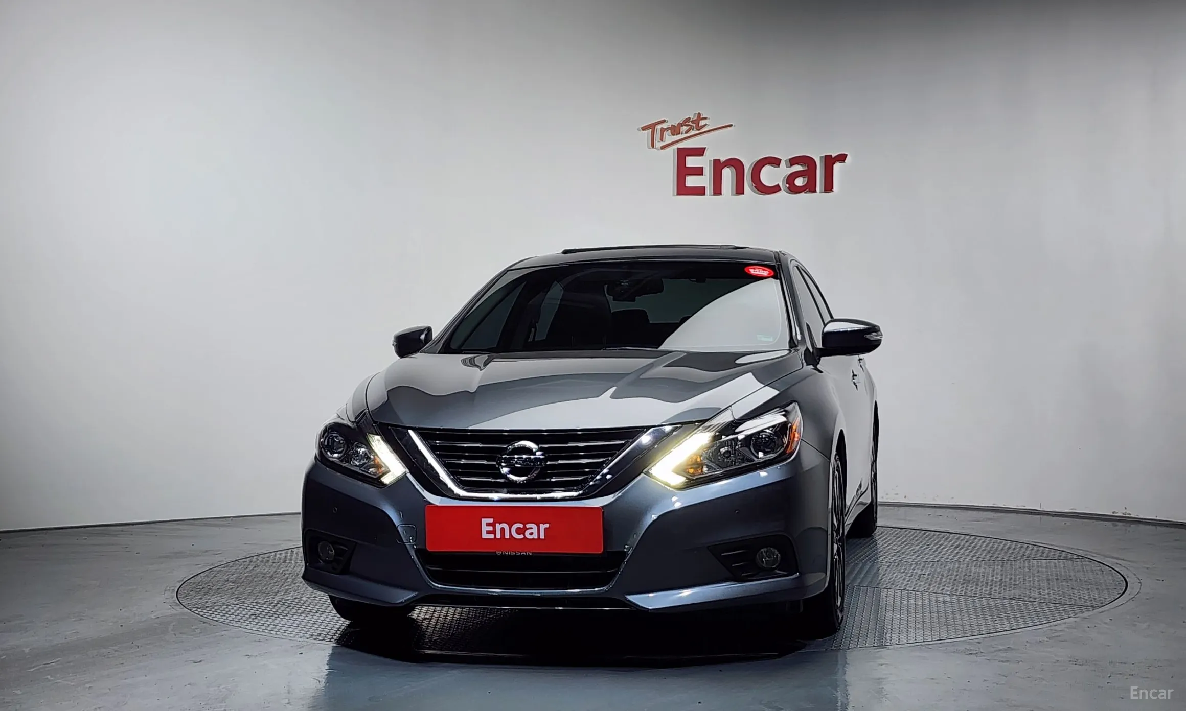 Nissan Altima превью 3