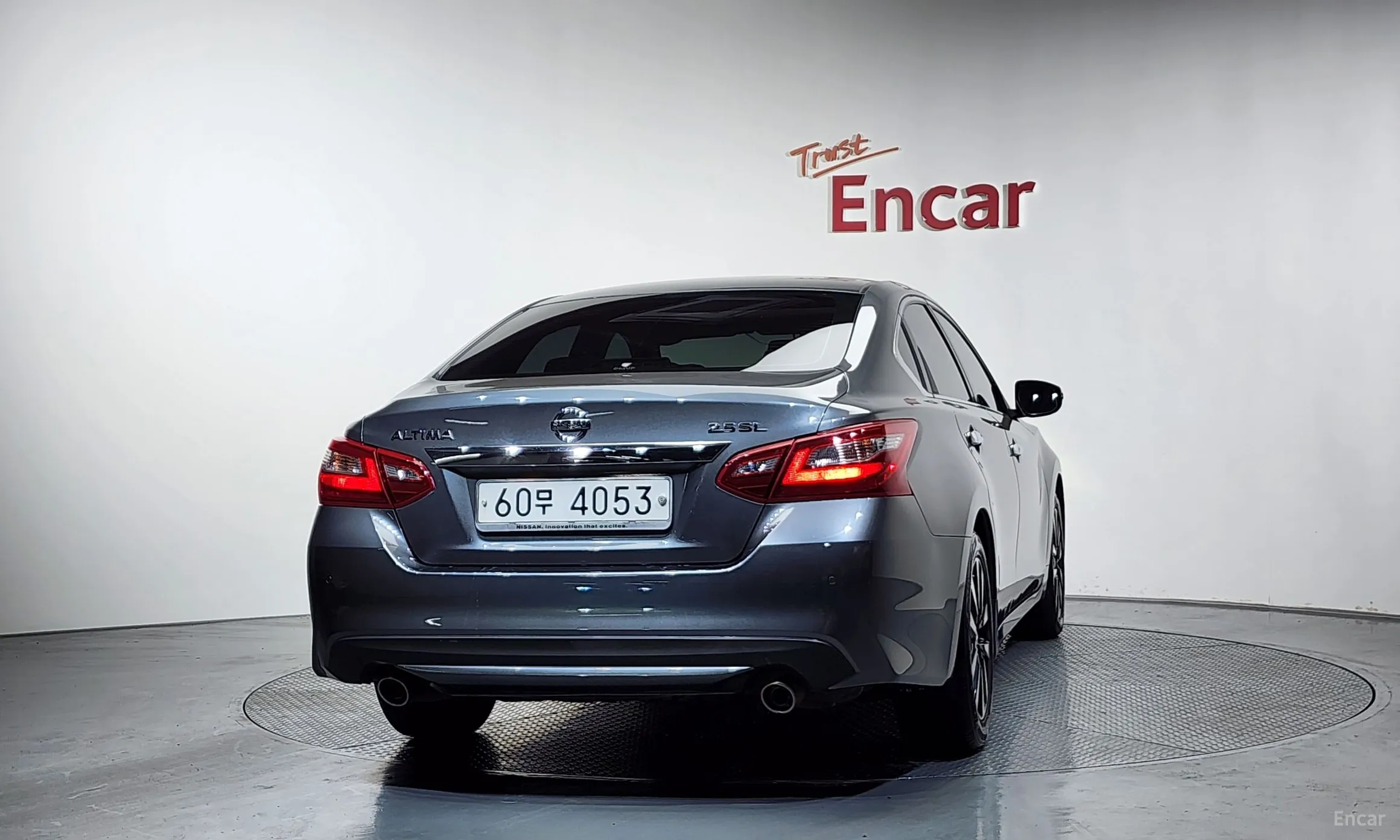 Nissan Altima превью 4