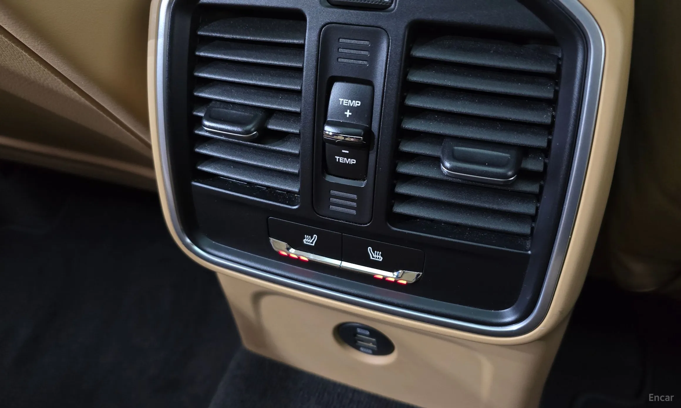 Porsche Macan превью 18