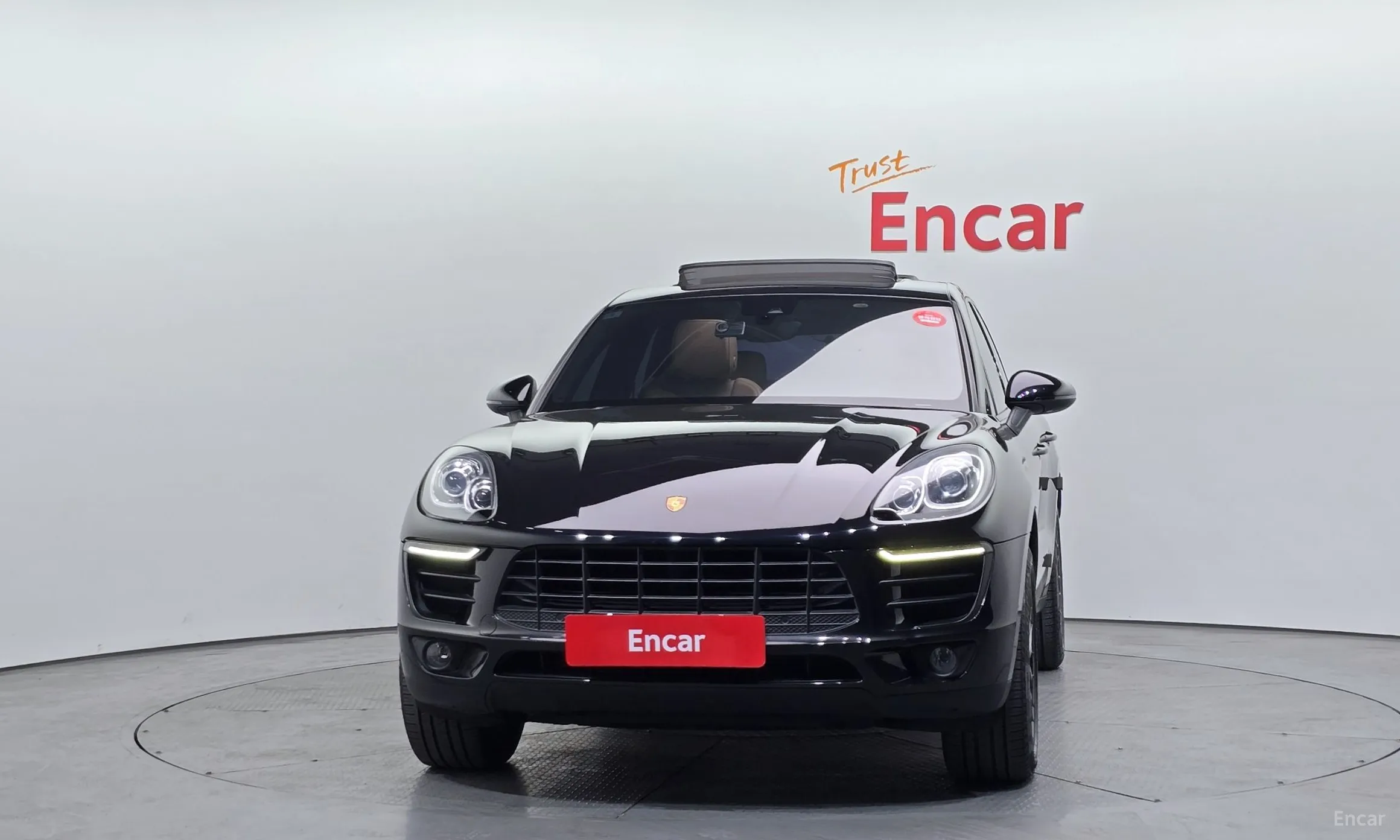 Porsche Macan превью 3