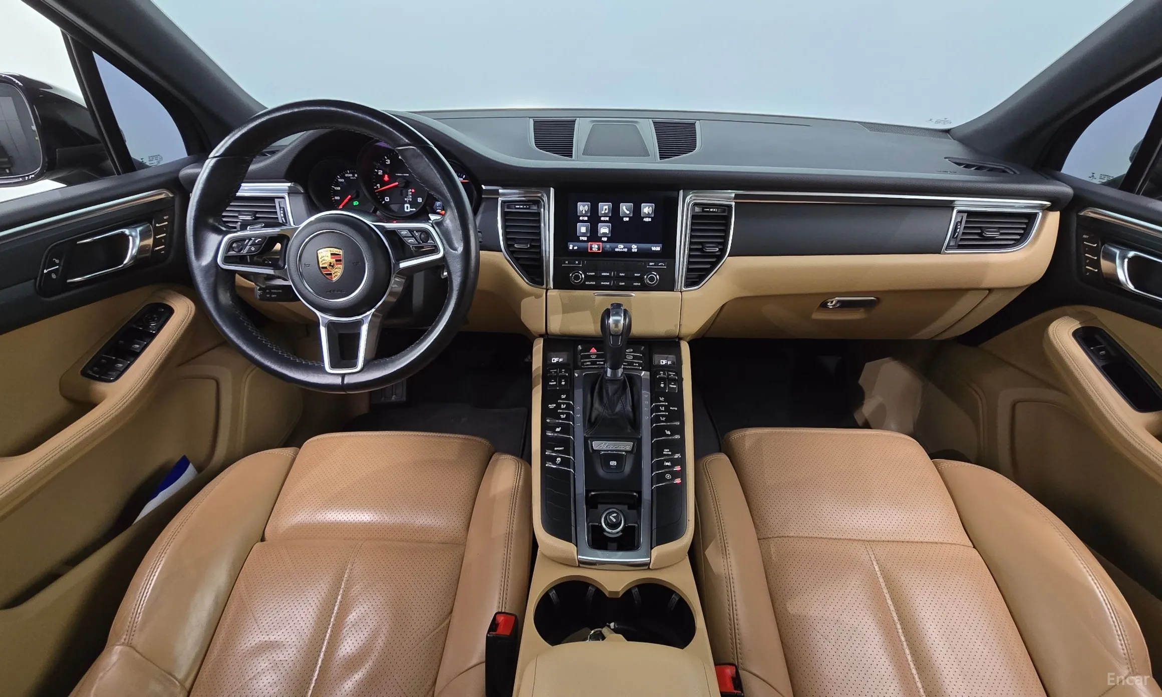 Porsche Macan превью 7