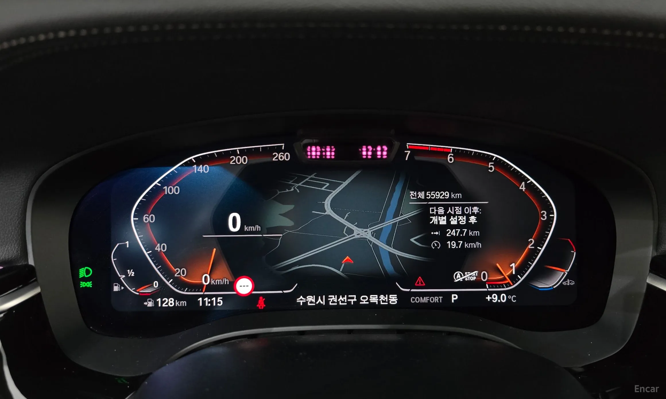 BMW 5 Series (G30) превью 8