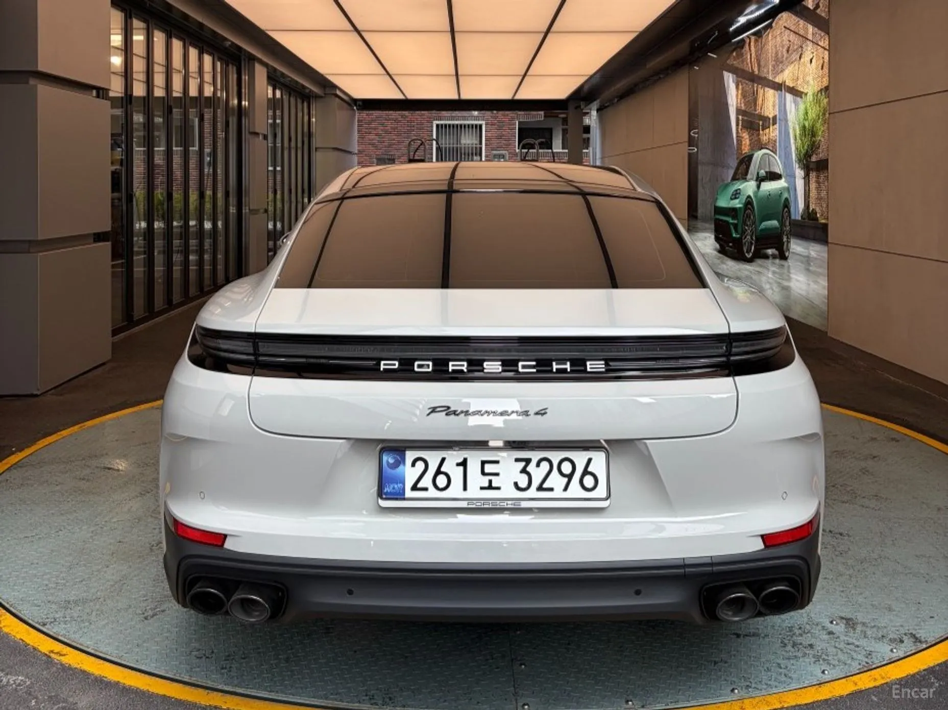 Porsche Panamera (976) превью 4