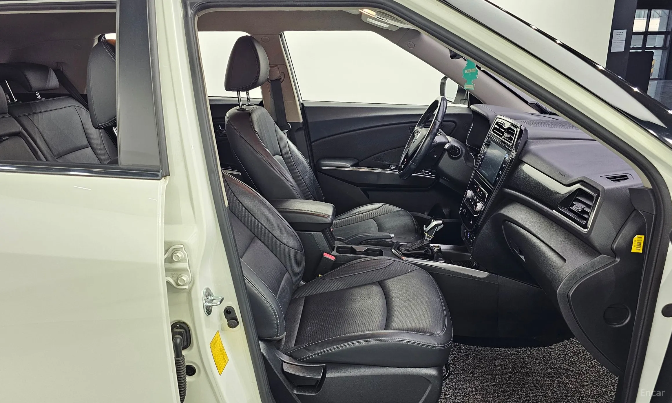 KG Mobility (SsangYong) Berry New Tivoli превью 10