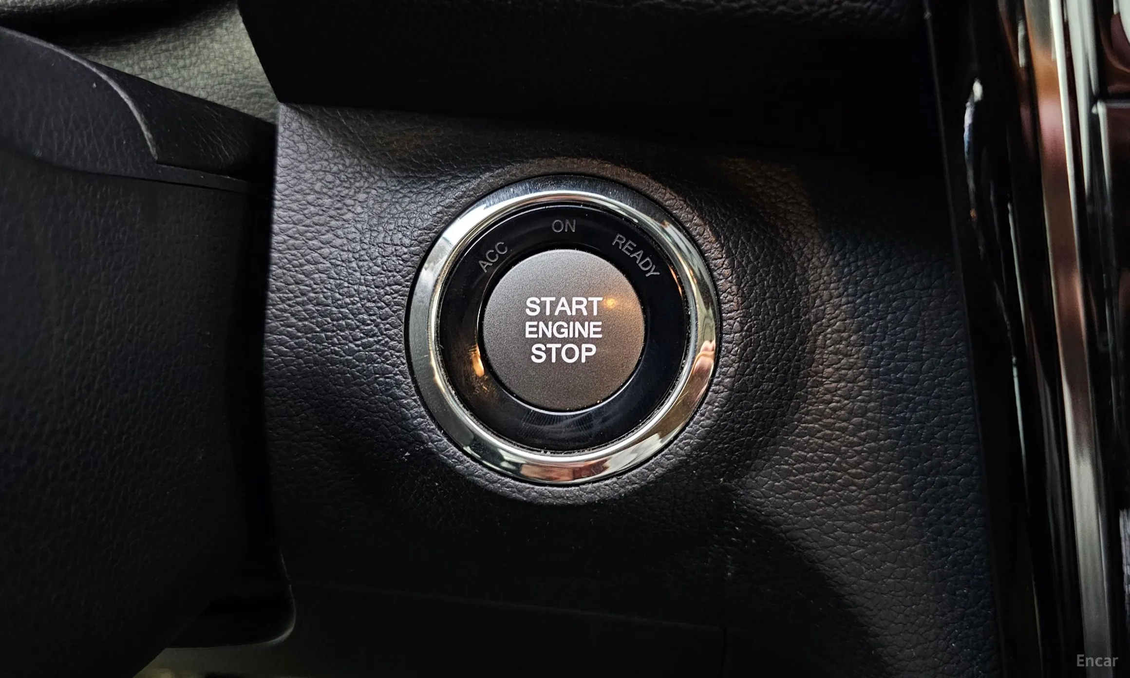 KG Mobility (SsangYong) Berry New Tivoli превью 19