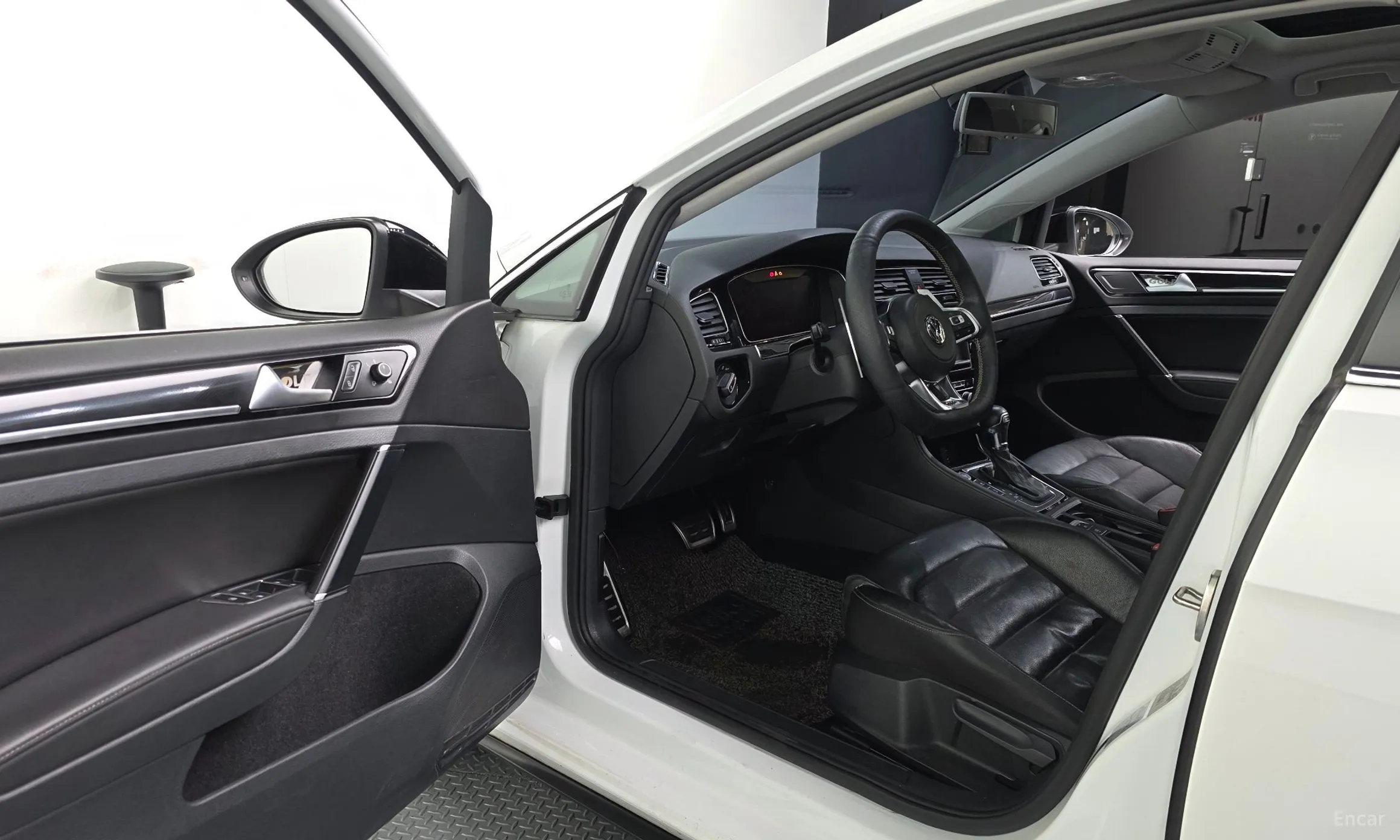 Volkswagen Golf 7th Generation превью 10
