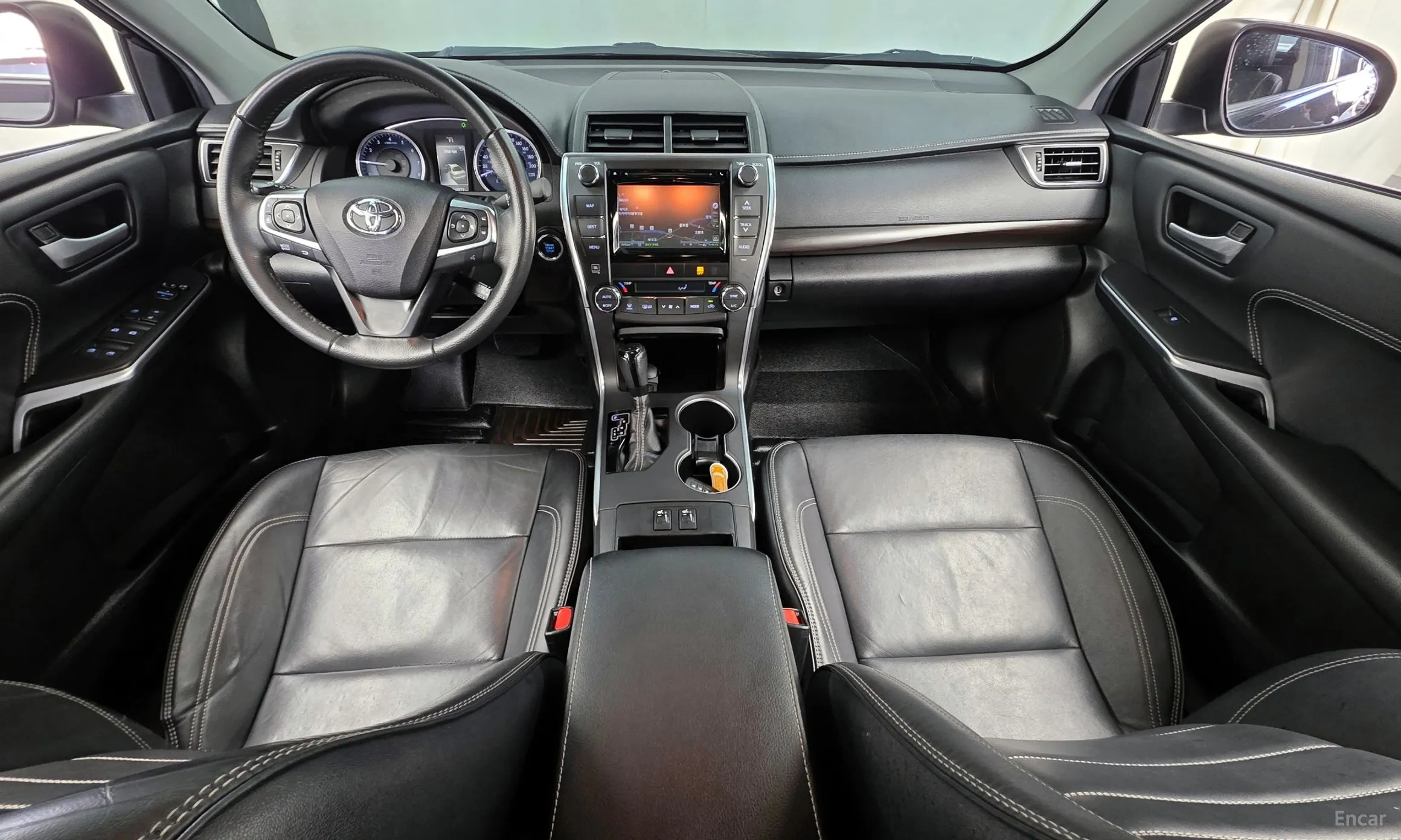 Toyota New Camry превью 7