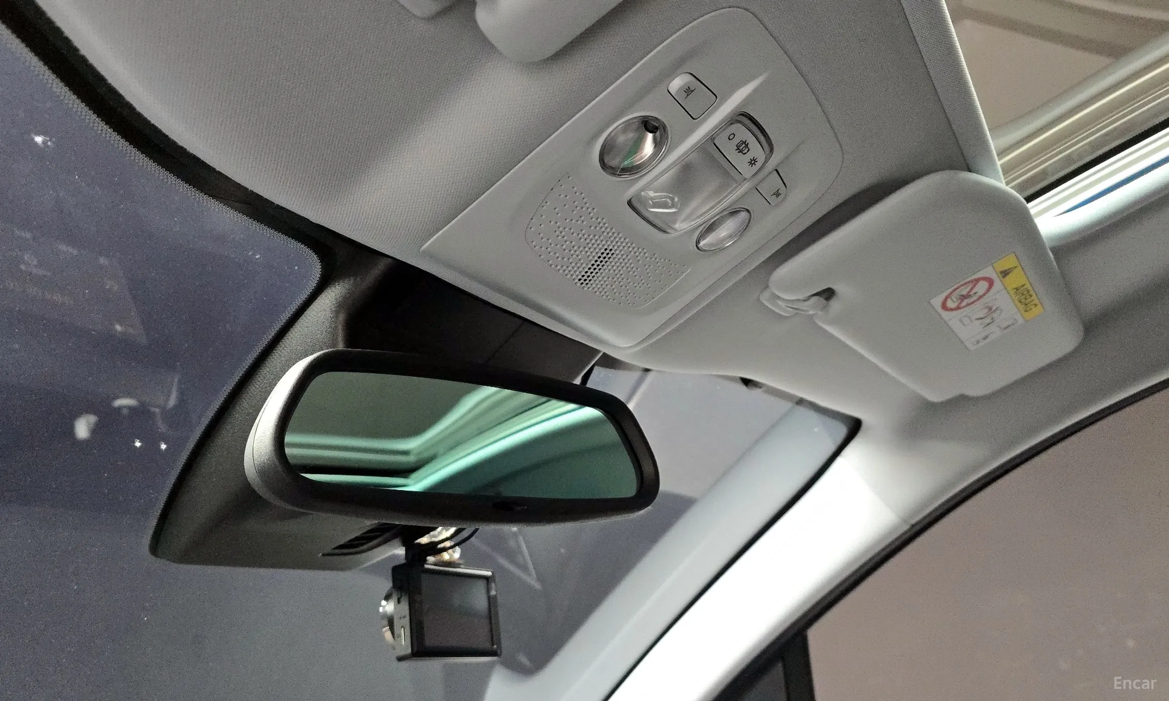 Peugeot 2008. превью 18