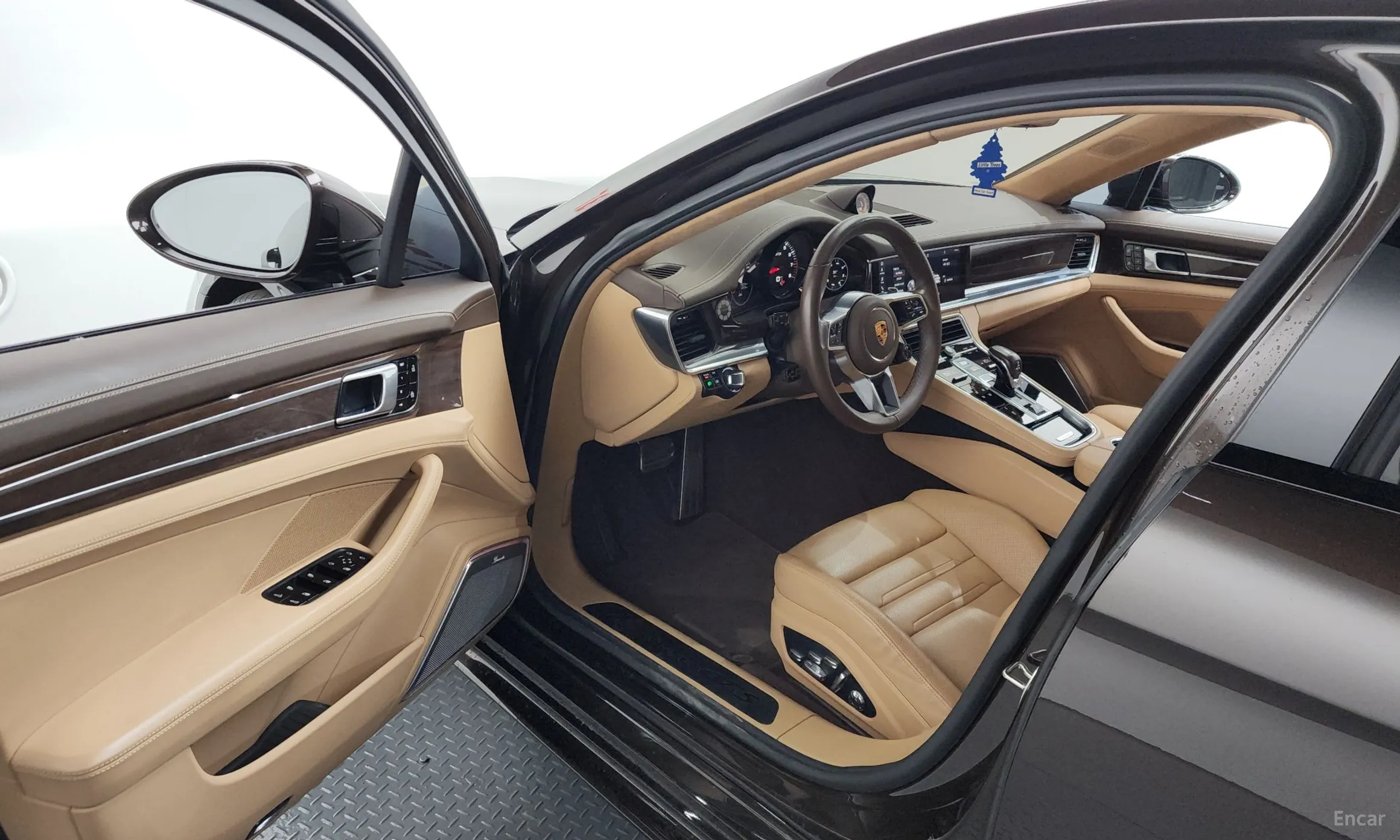 Porsche Panamera (971) превью 10