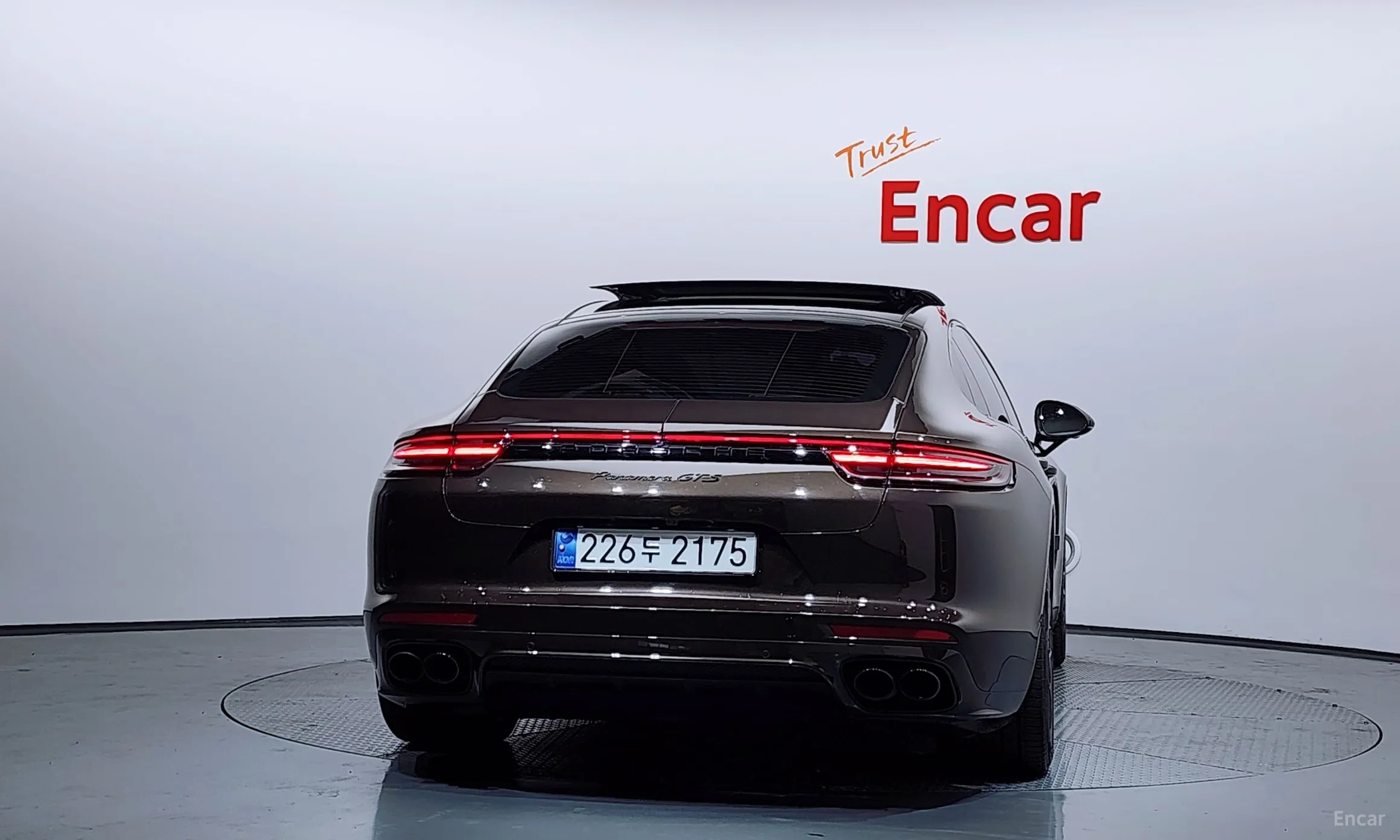 Porsche Panamera (971) превью 4