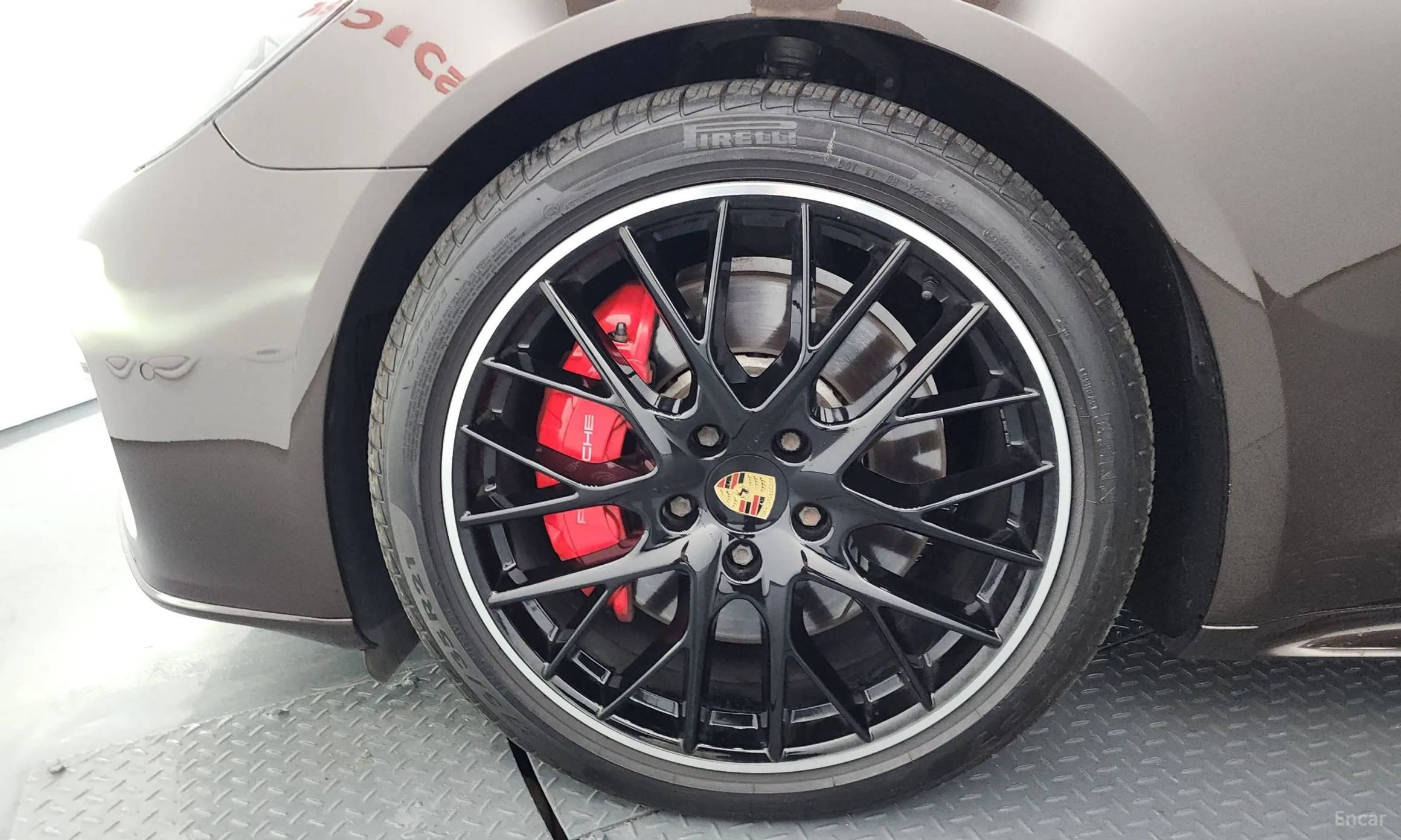 Porsche Panamera (971) превью 5