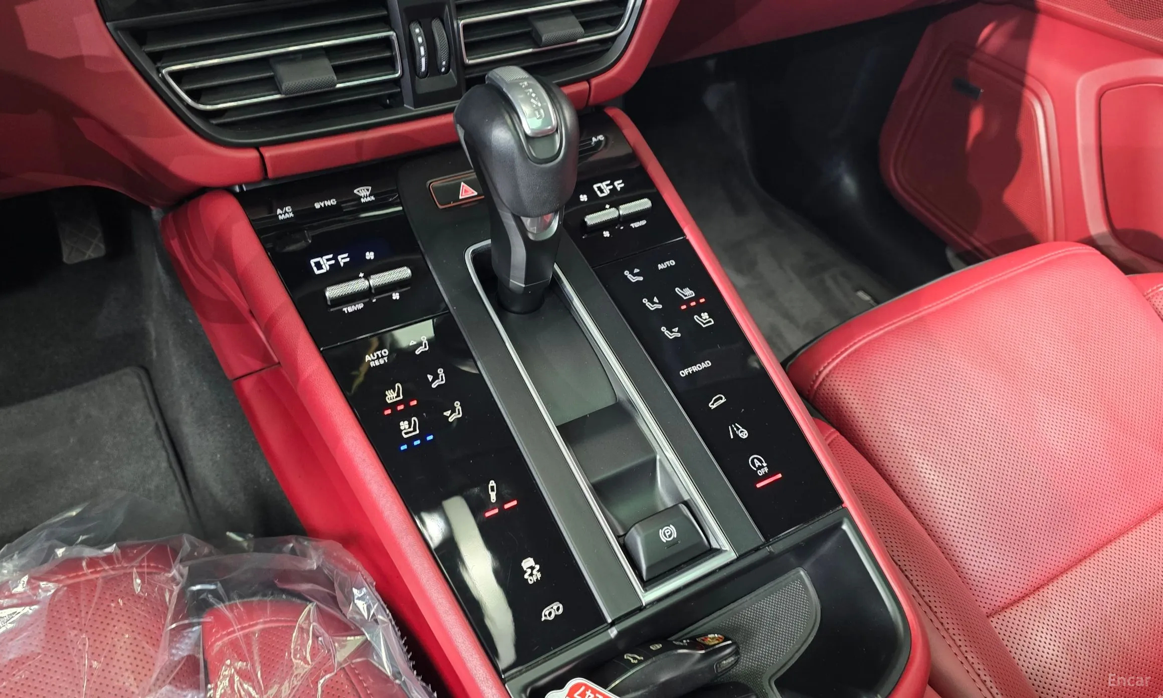 Porsche Macan превью 9