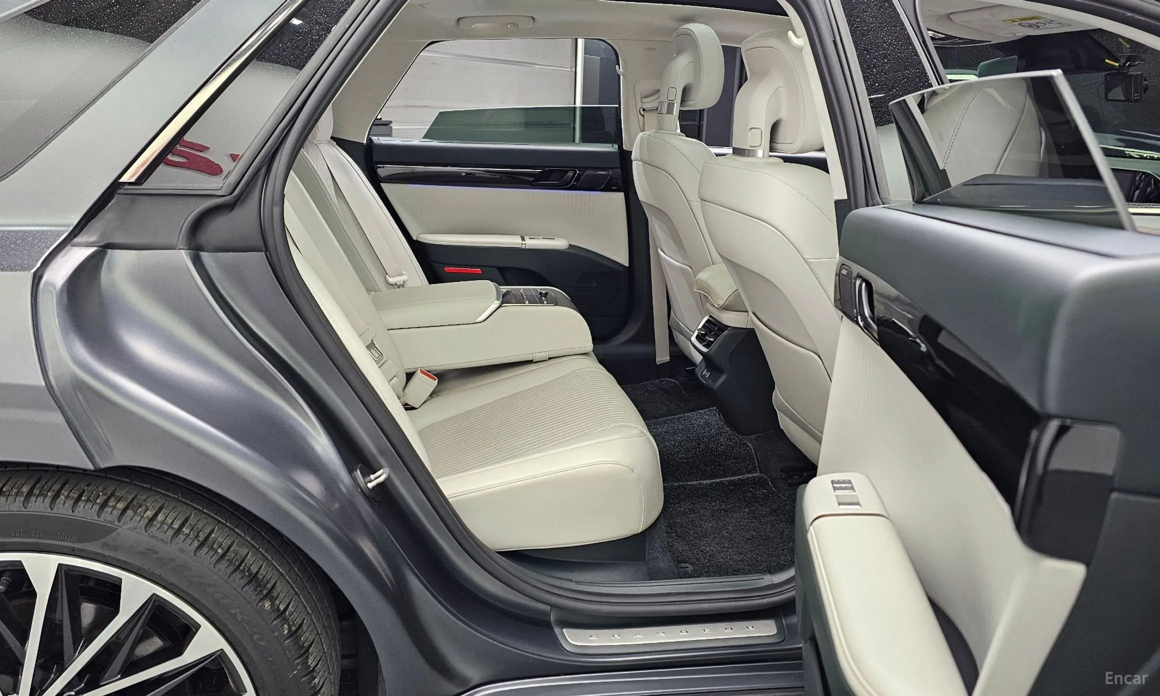 Hyundai Grandeur (GN7) превью 12