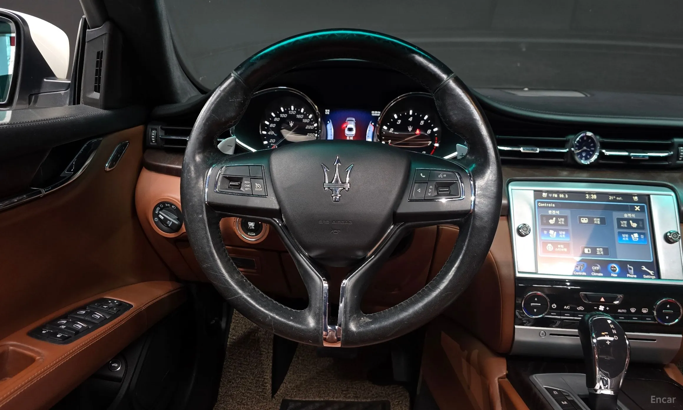 Maserati Quattroporte превью 13