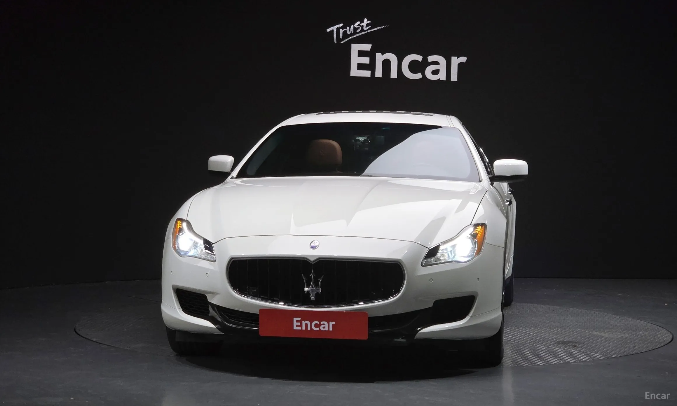 Maserati Quattroporte превью 3