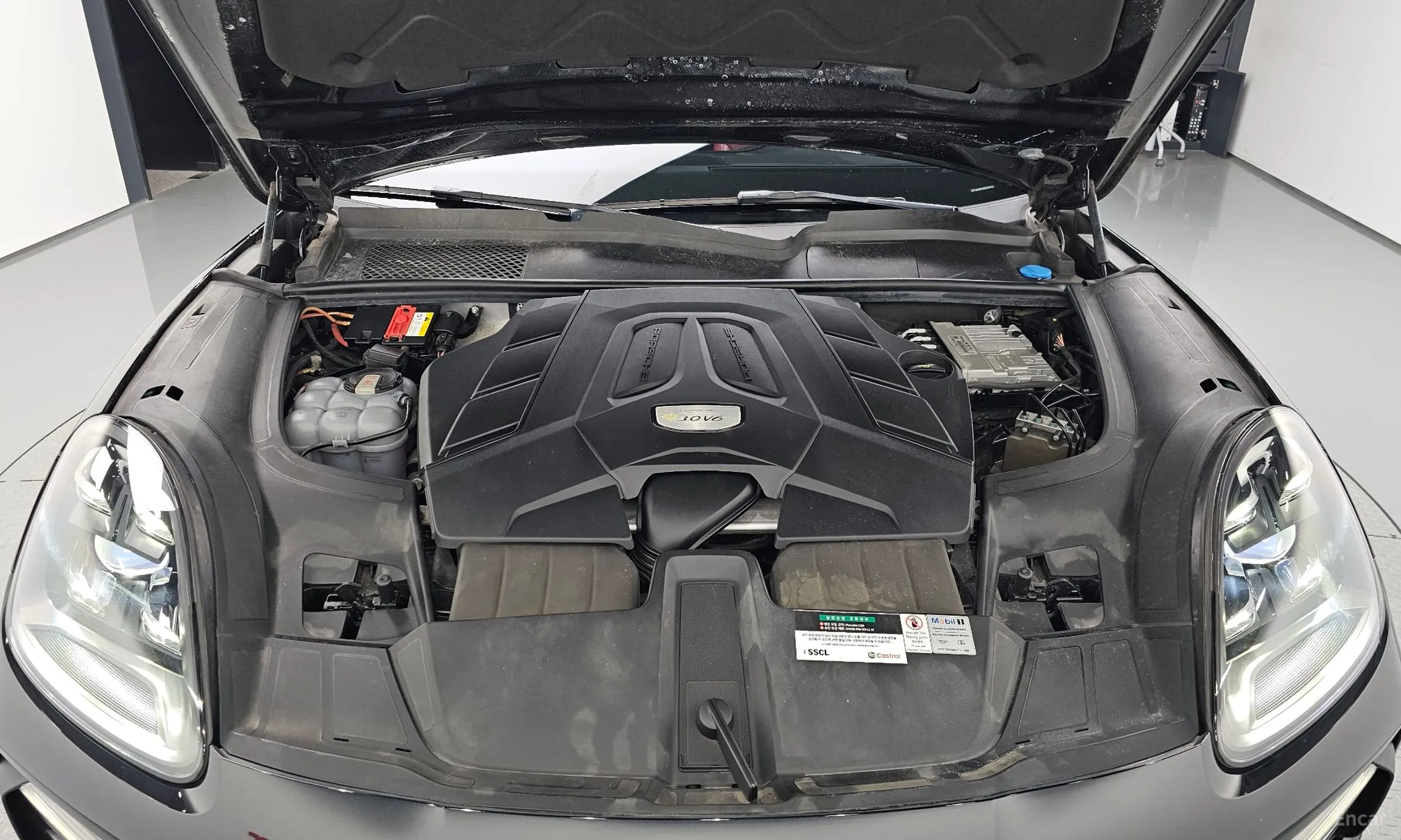 Porsche Cayenne (PO536) превью 6