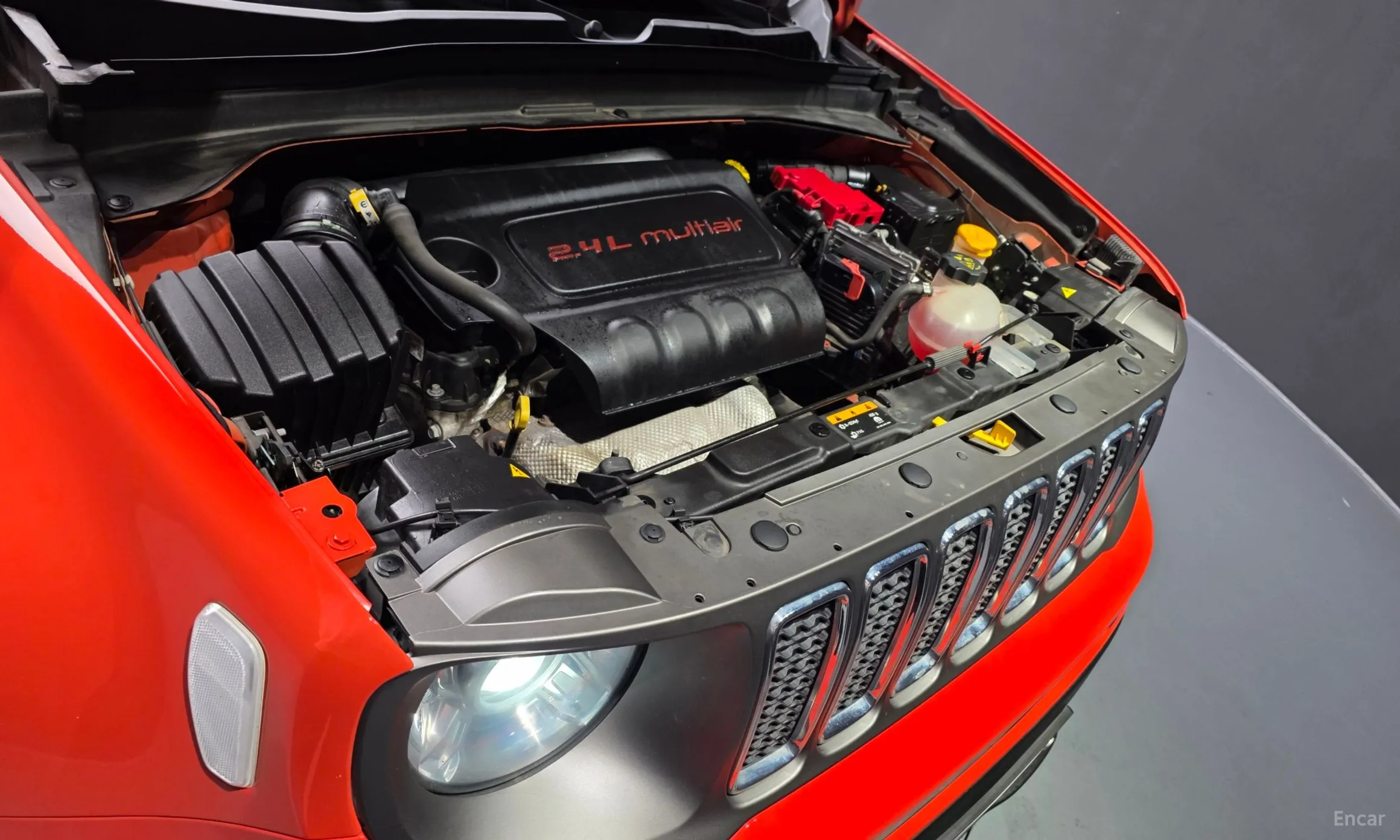 Jeep Renegade превью 6