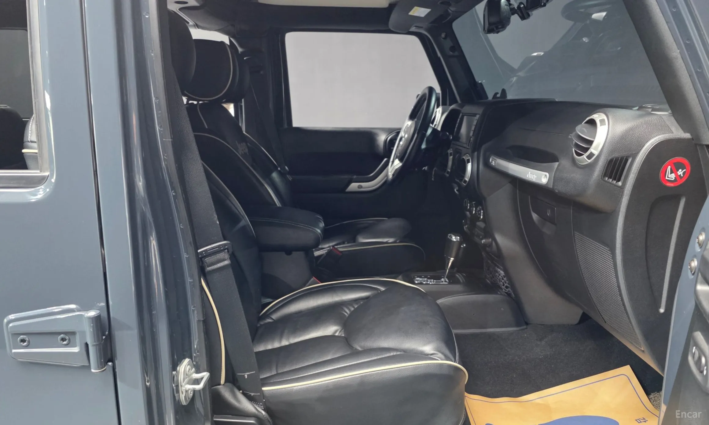 Jeep Wrangler (JK) превью 11