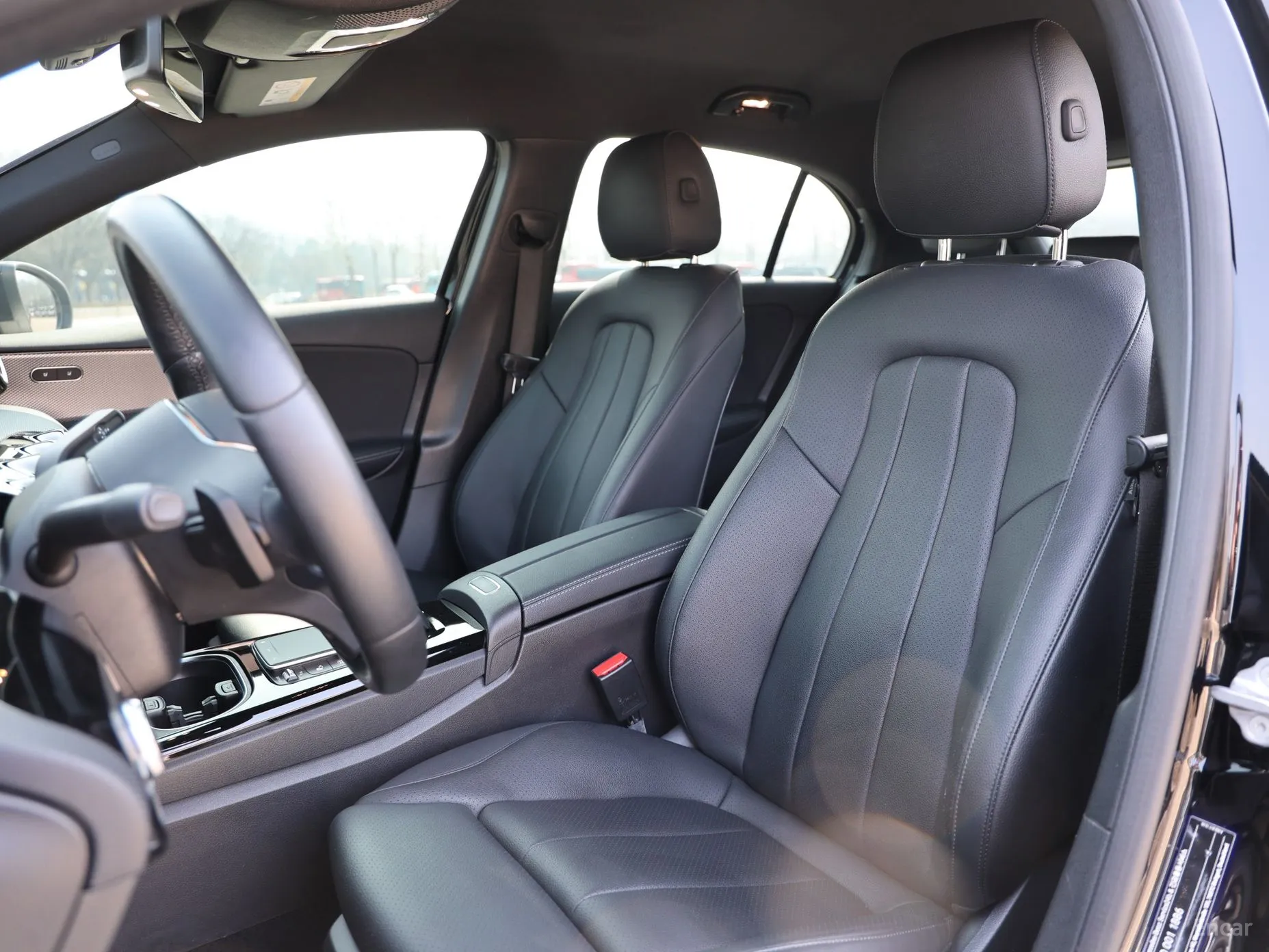 Mercedes Benz A-Class W177 превью 9