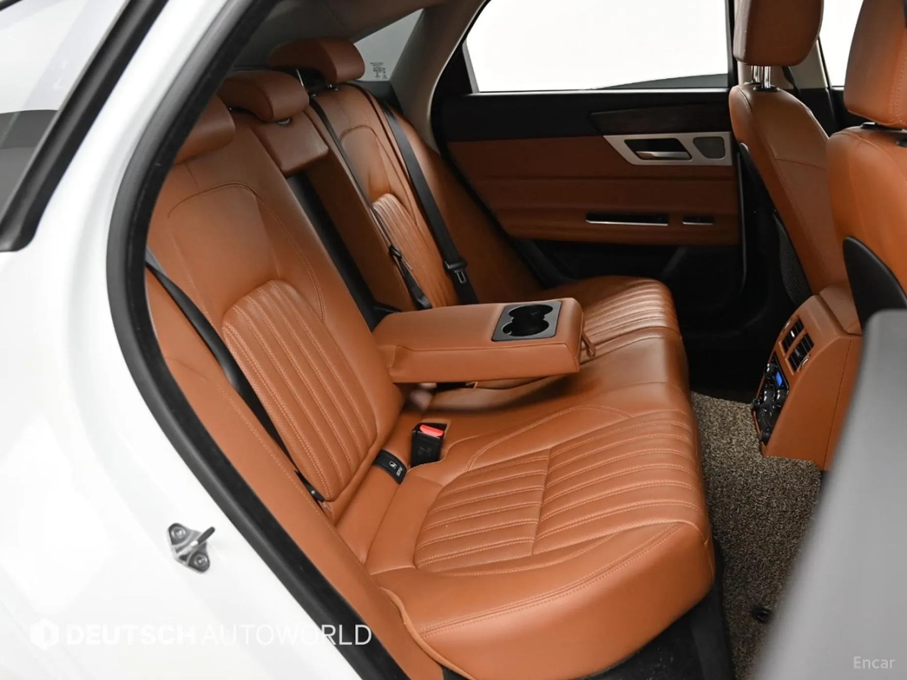 Jaguar XF (x260) превью 12