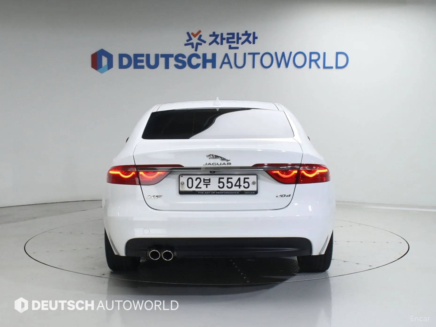 Jaguar XF (x260) превью 4