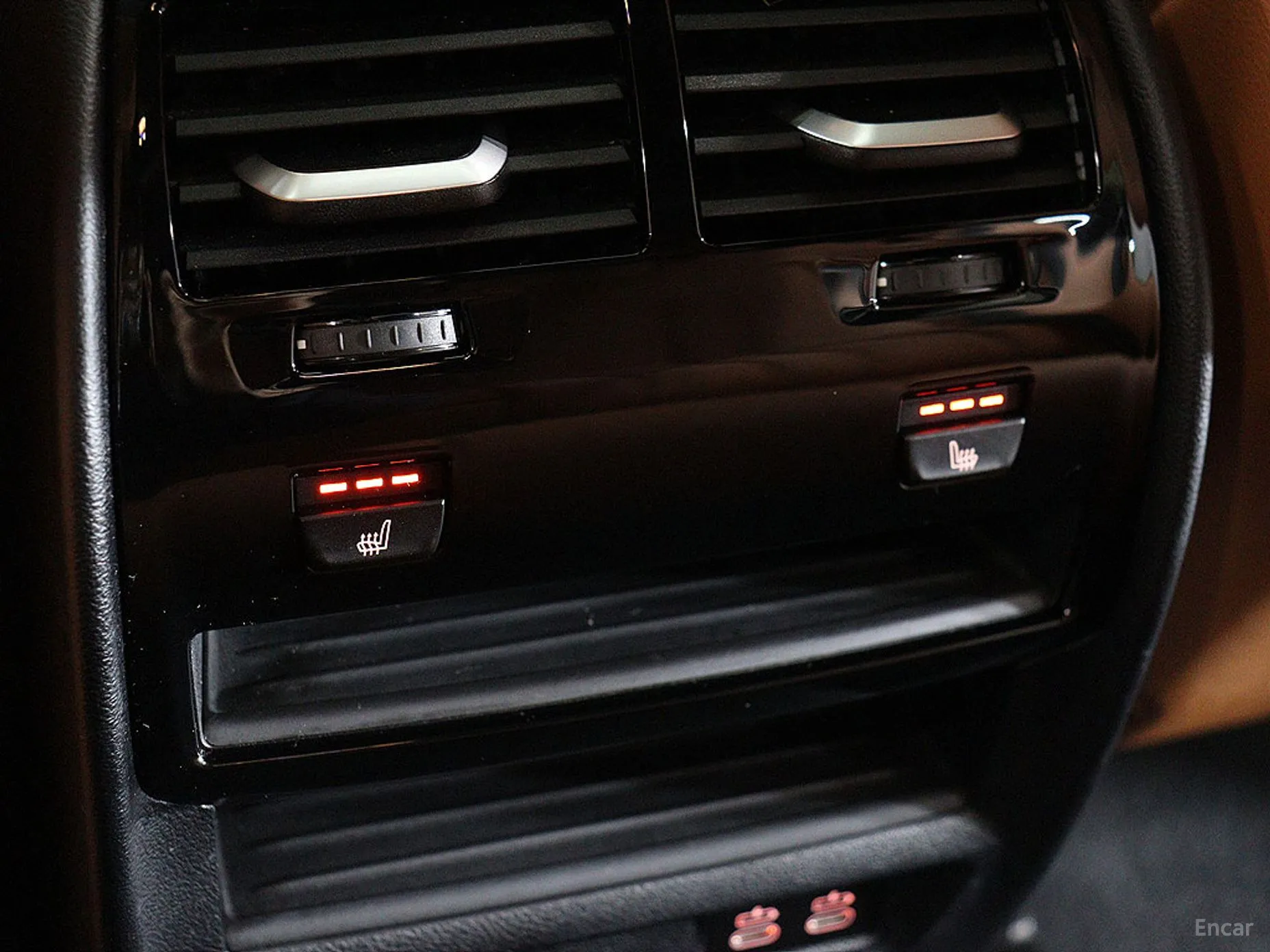 BMW 5 Series (G30) превью 12