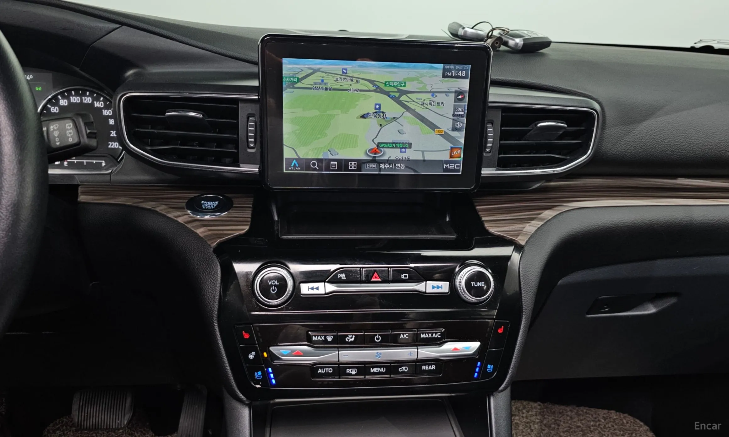 Ford Explorer 6th Generation превью 14