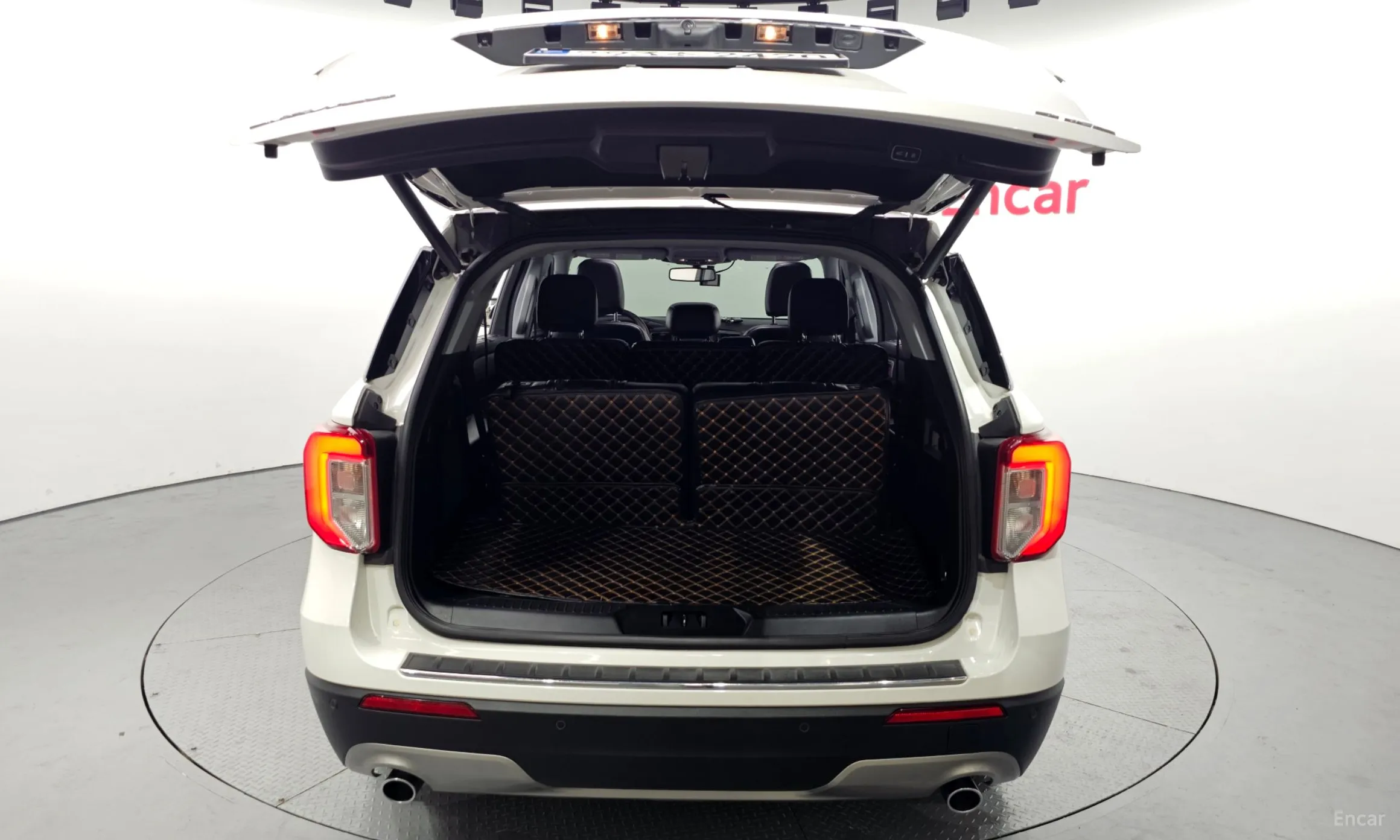 Ford Explorer 6th Generation превью 20