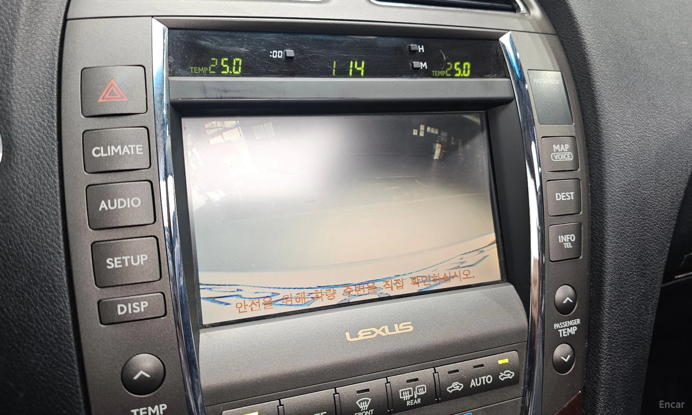 Lexus ES350 превью 15