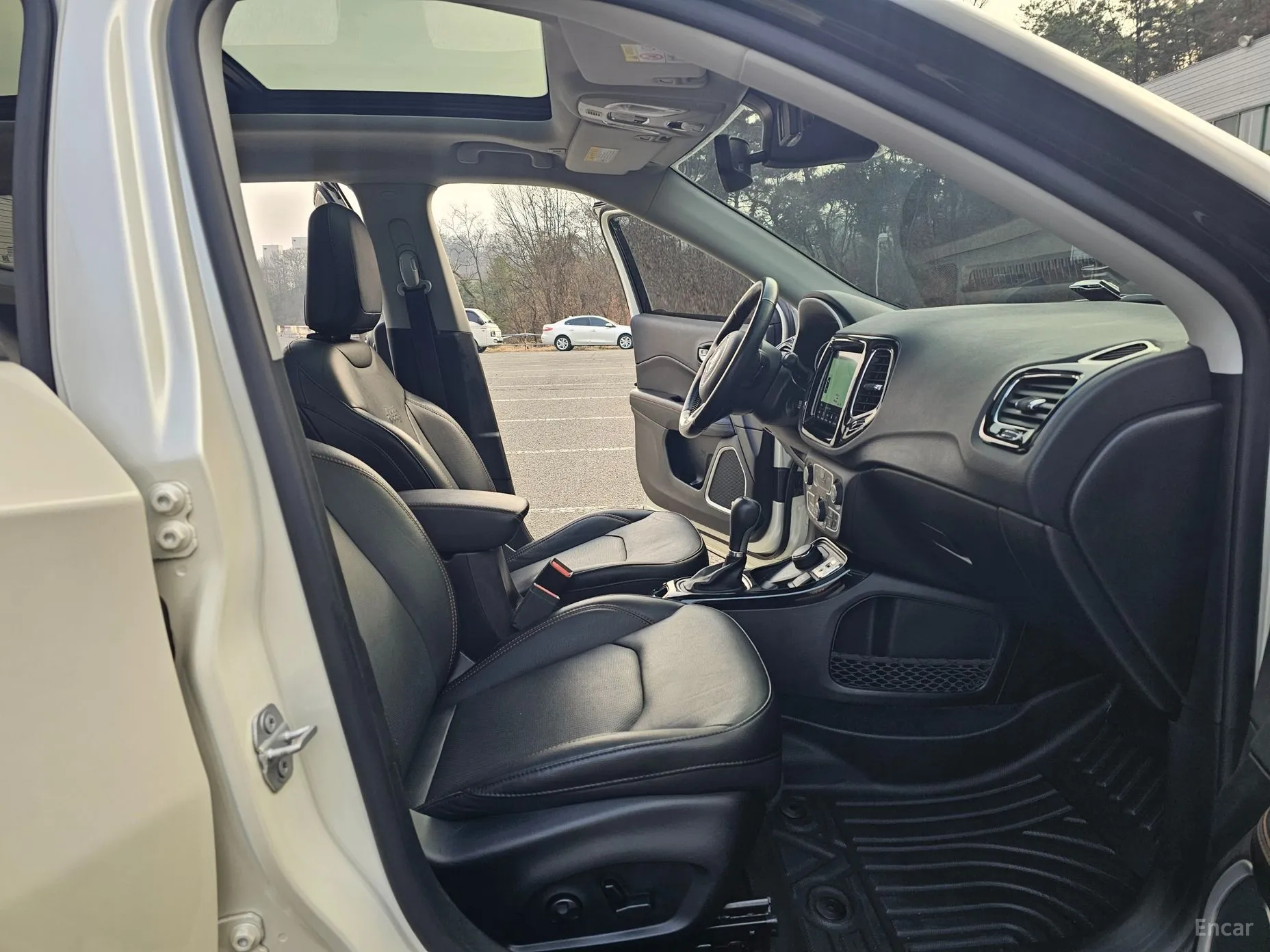 Jeep Compass 2nd Generation превью 11