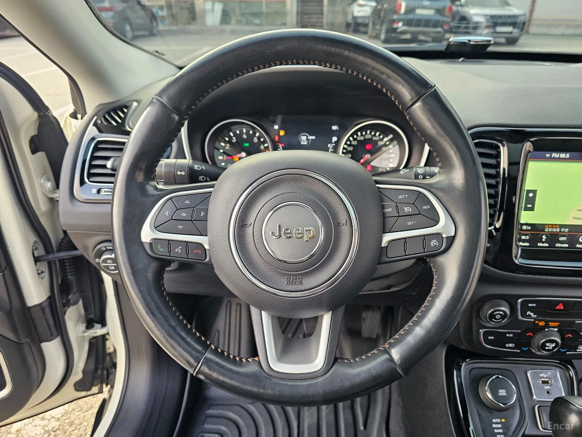 Jeep Compass 2nd Generation превью 16