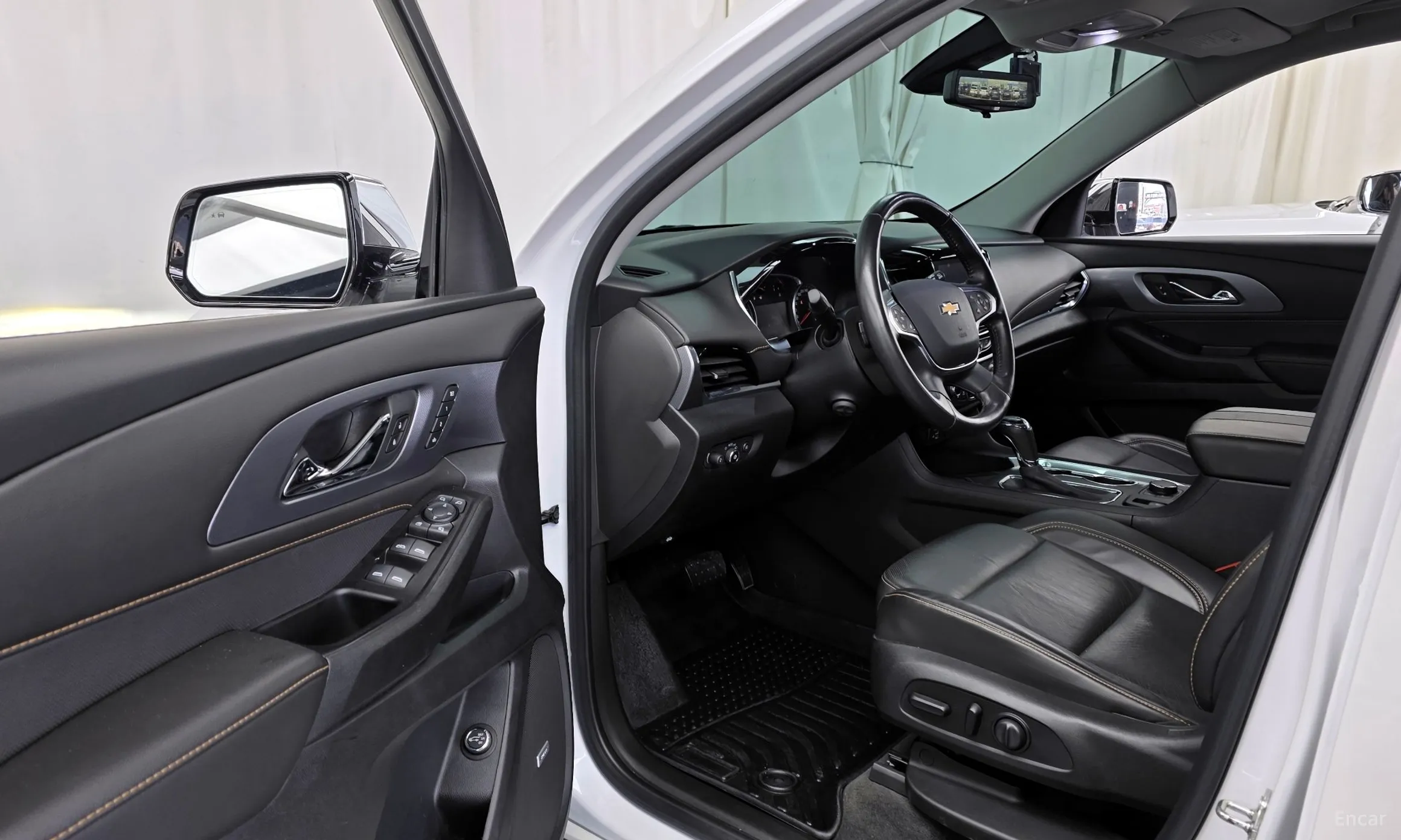 Chevrolet (GM Daewoo) Traverse превью 10