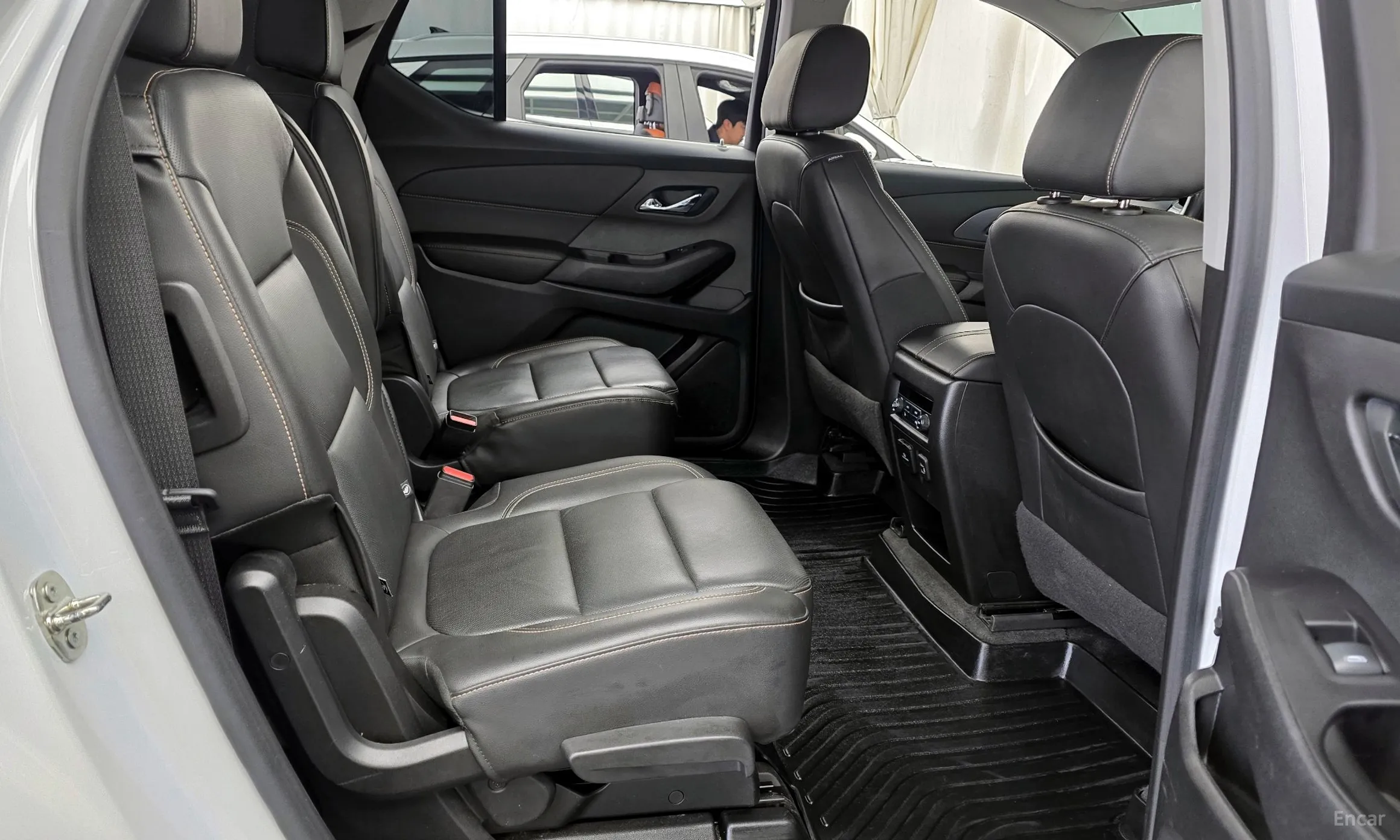 Chevrolet (GM Daewoo) Traverse превью 12