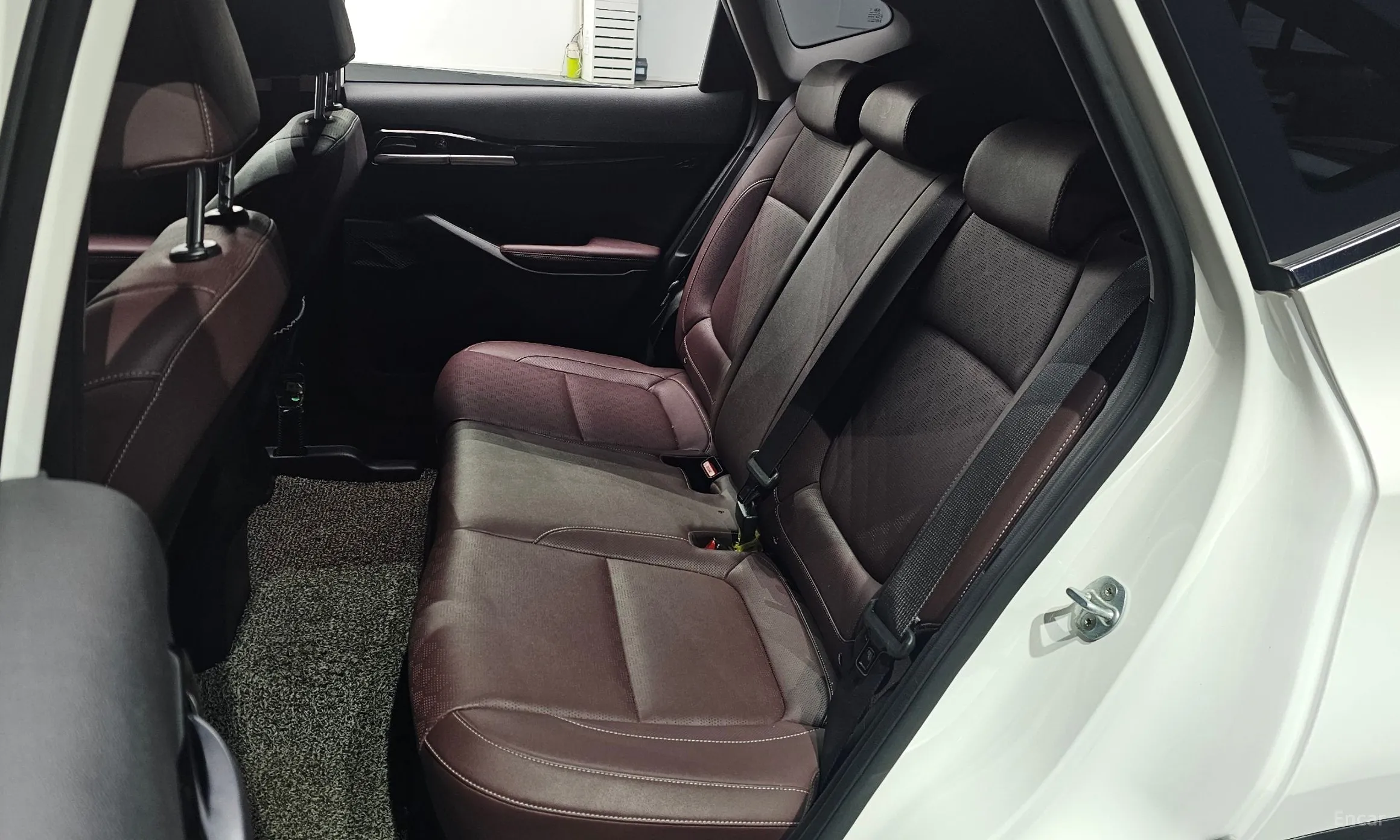 Kia Seltos превью 12