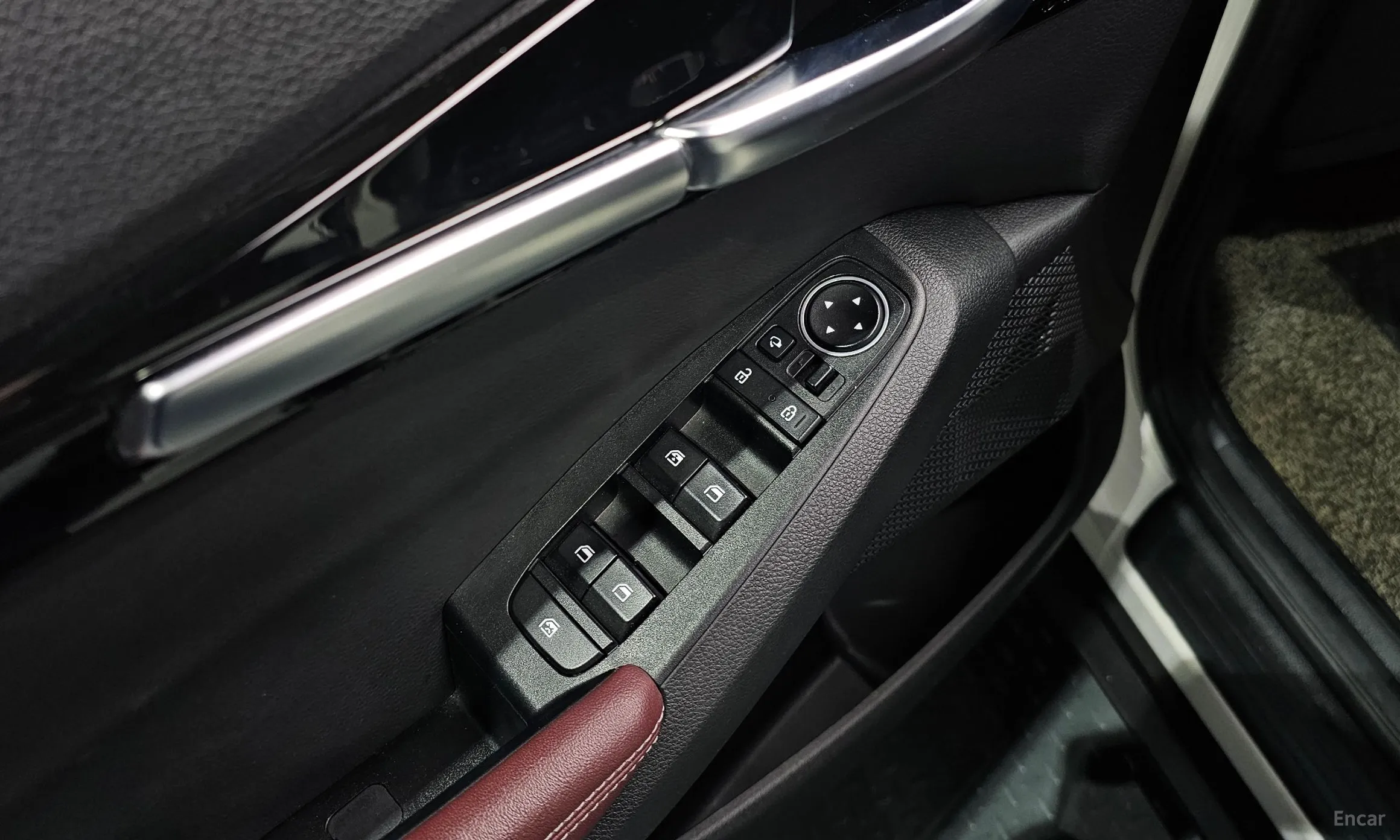 Kia Seltos превью 18