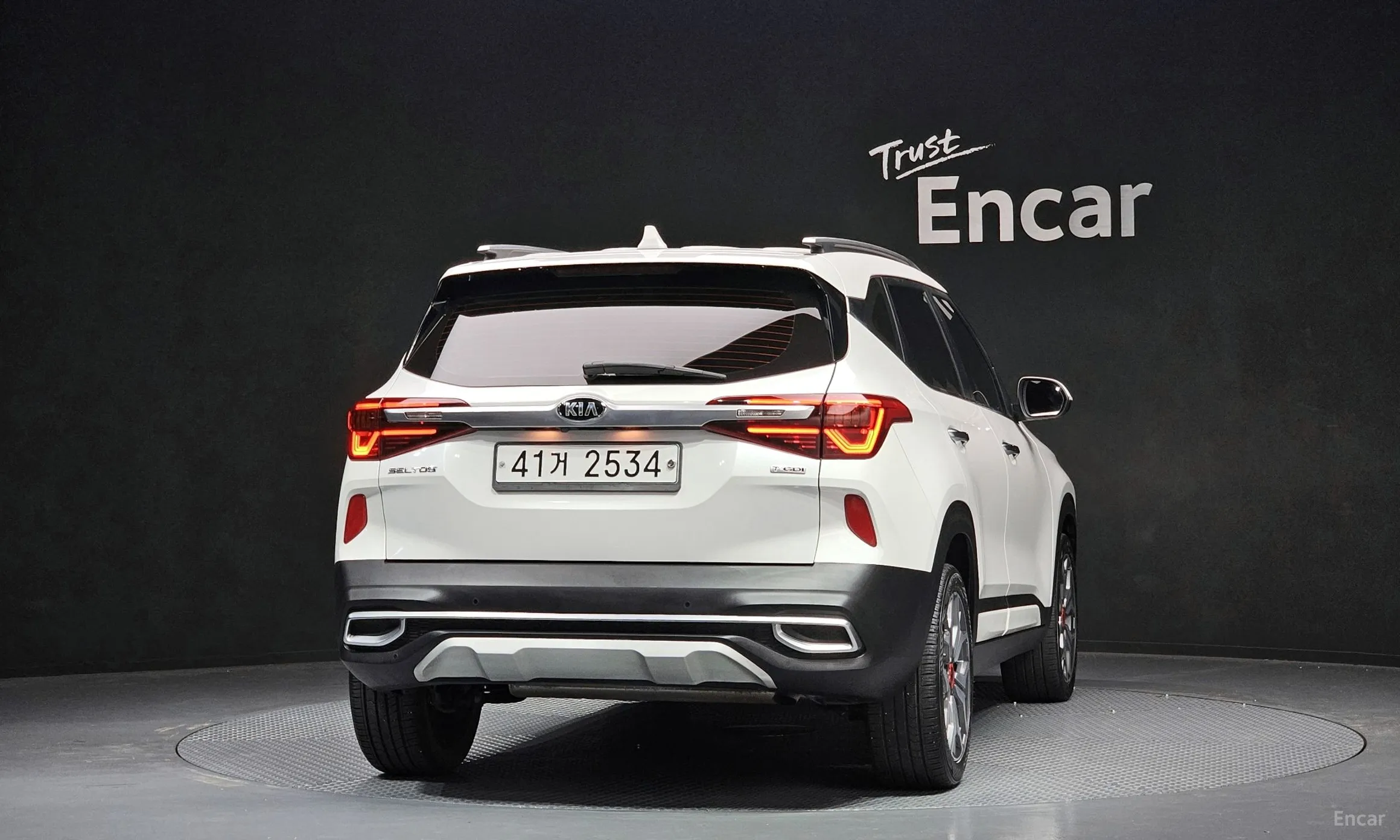 Kia Seltos превью 4
