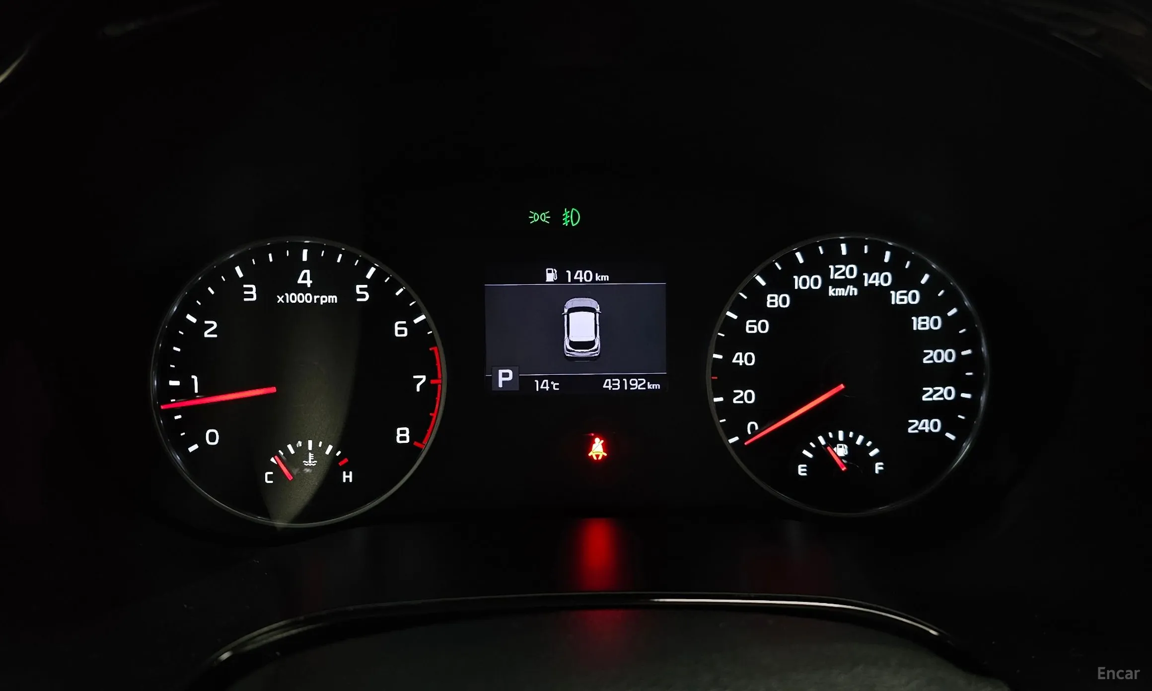 Kia Seltos превью 8