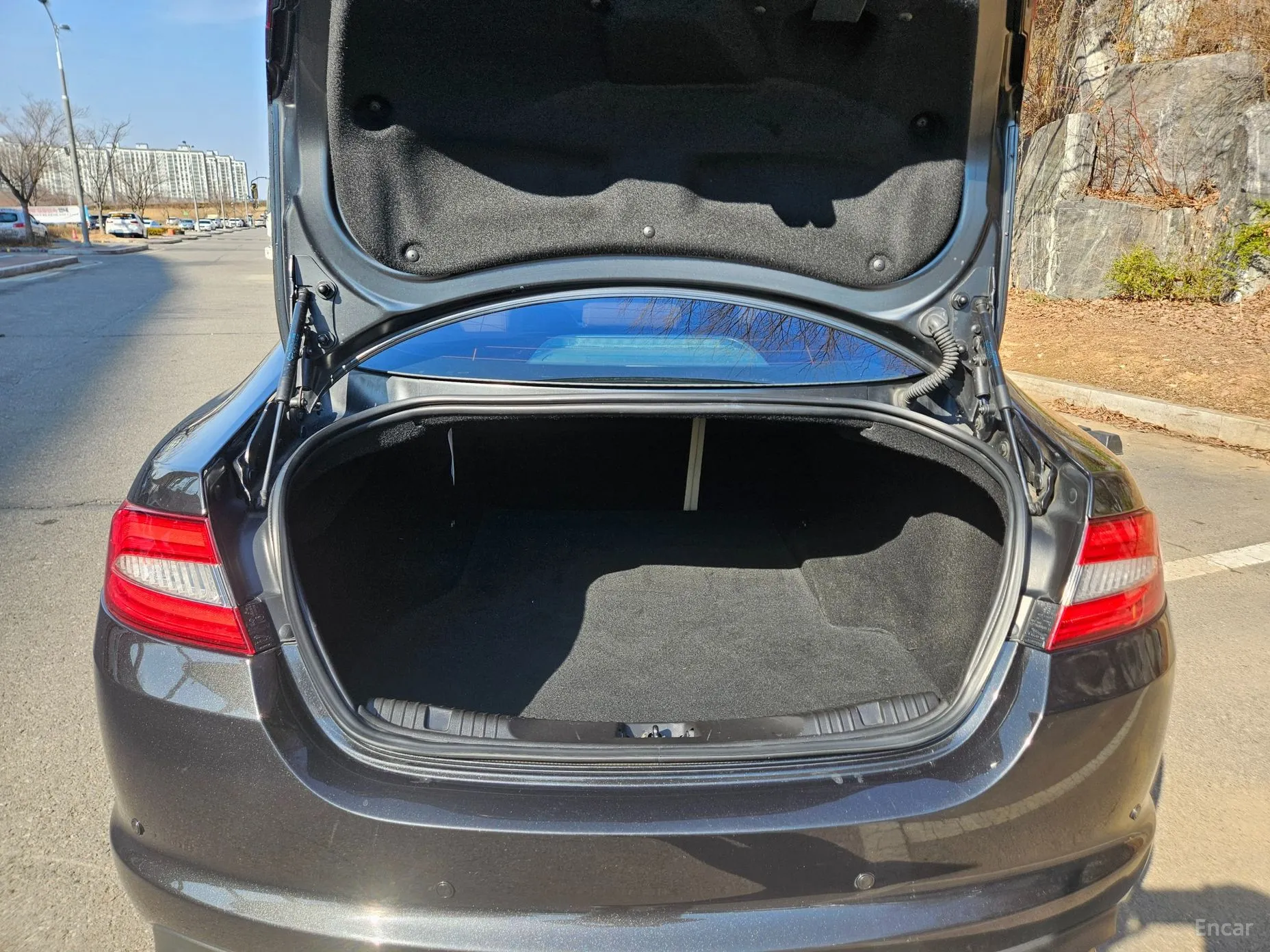 Jaguar New XF превью 7