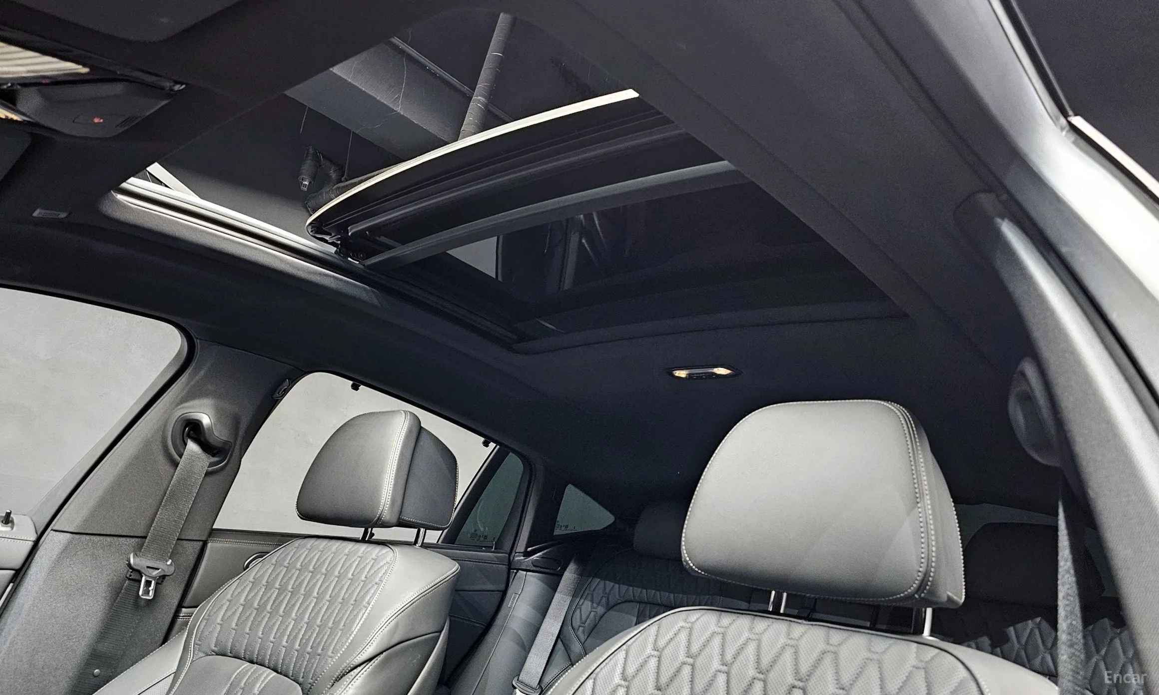 BMW X6 (G06) превью 18
