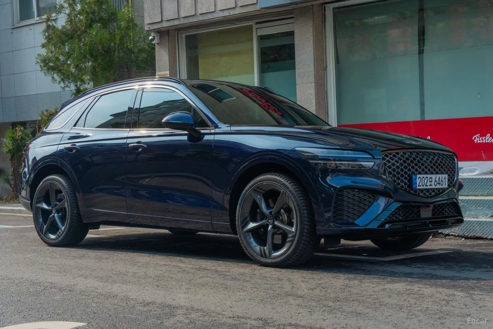 Genesis GV70 превью 6