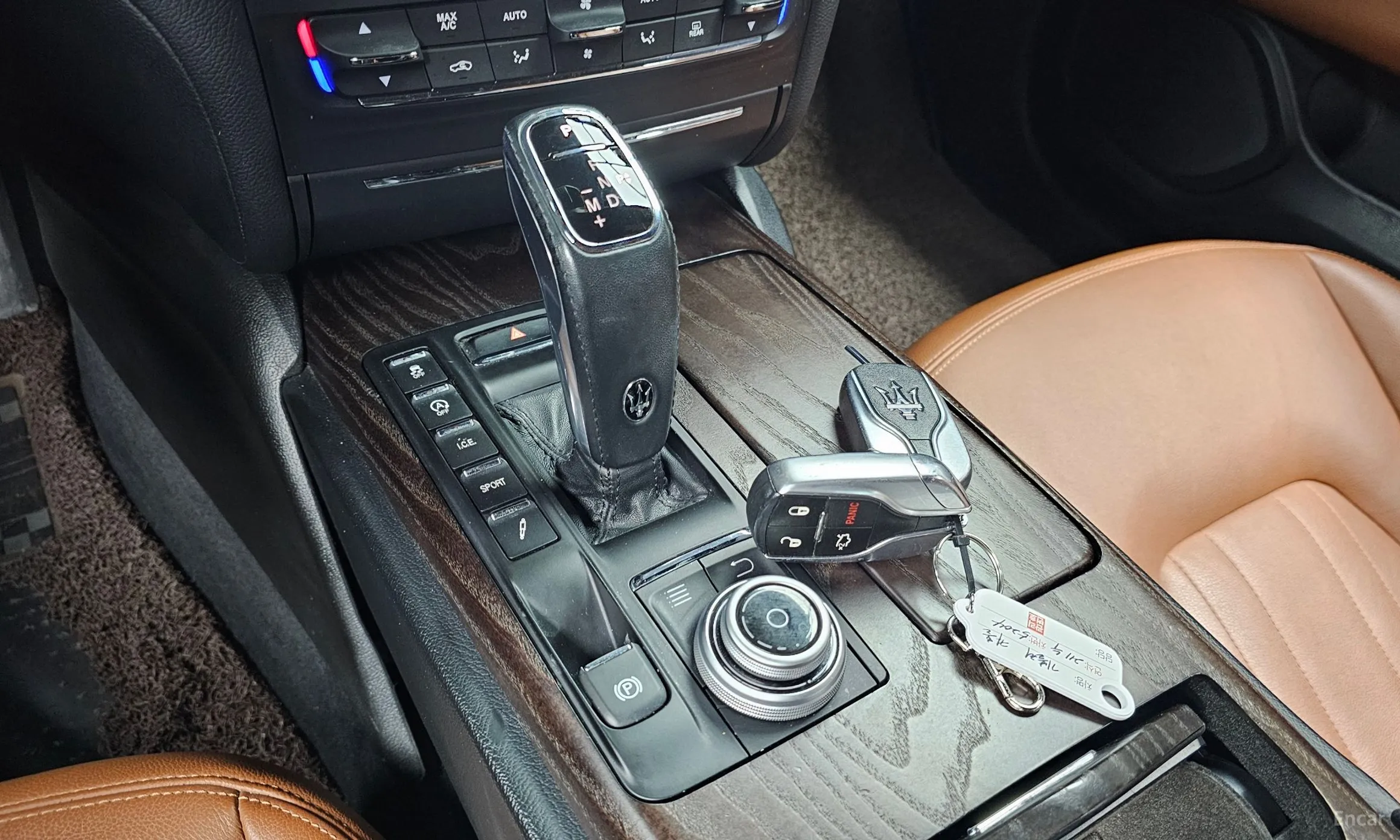 Maserati Ghibli превью 9