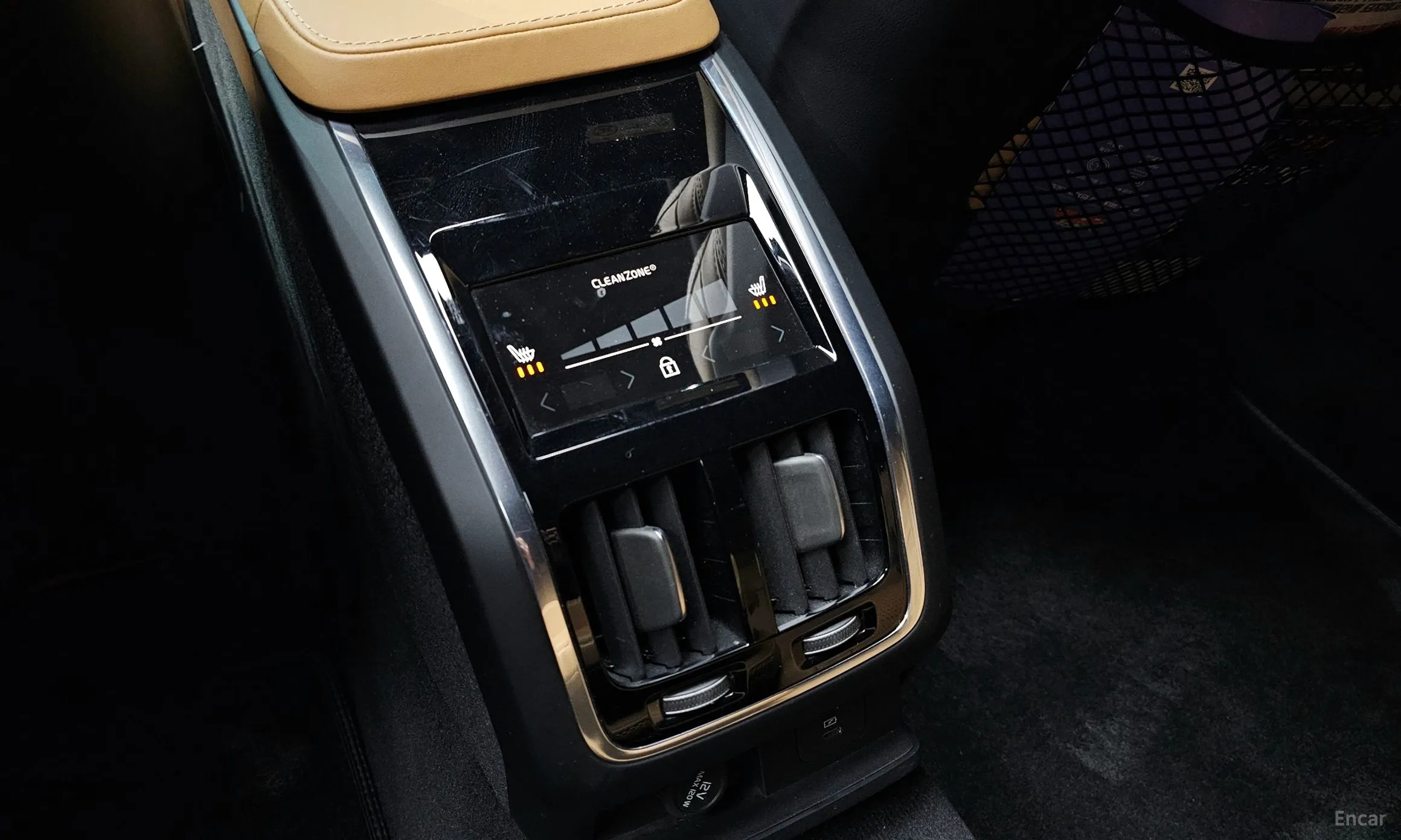 Volvo S90 превью 17